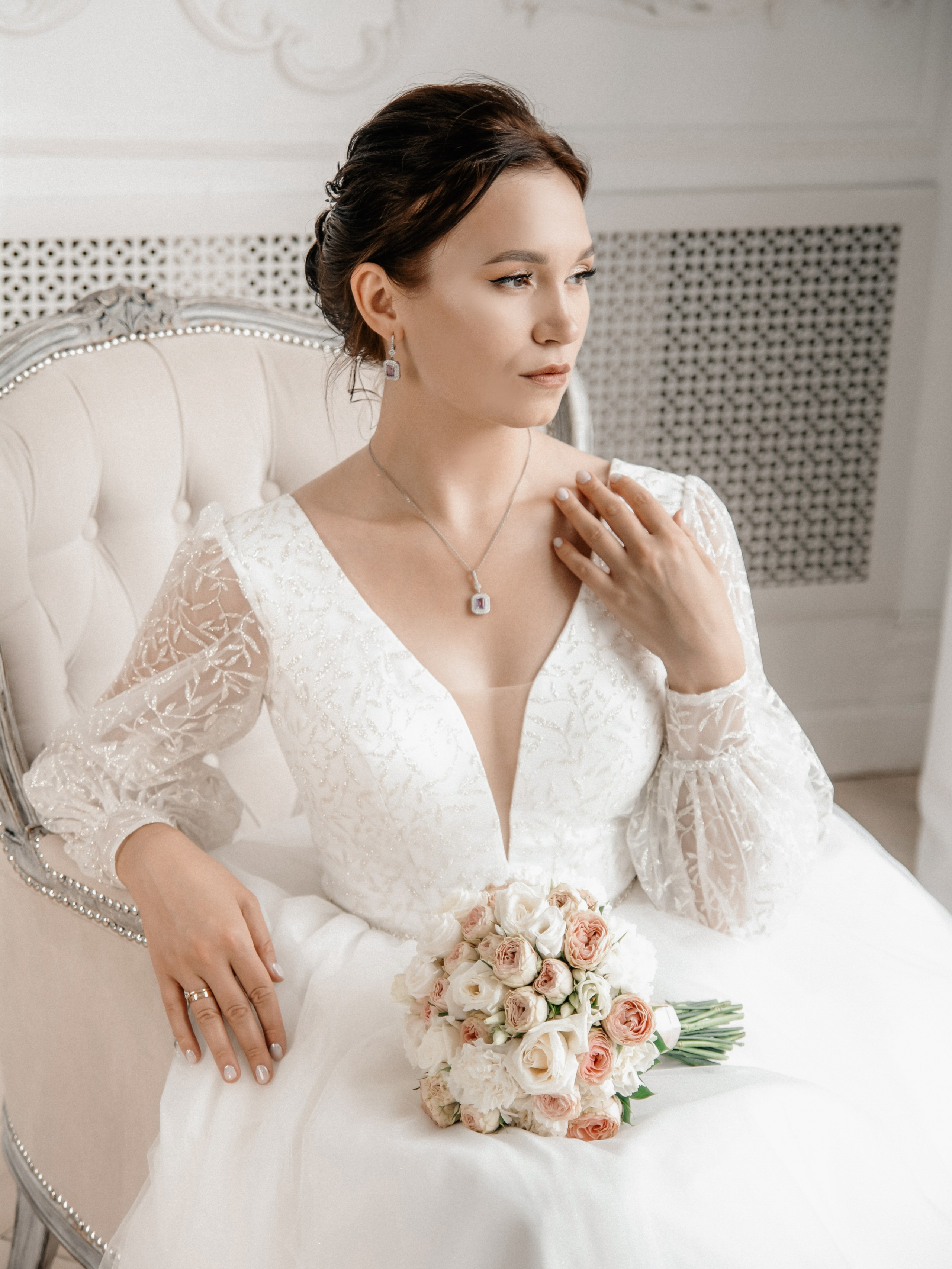 Свадебный фотограф в ДК Горького, Новосибирск | Яна Иванова. Семейный и свадебный фотограф в Новосибирске Иванова Яна