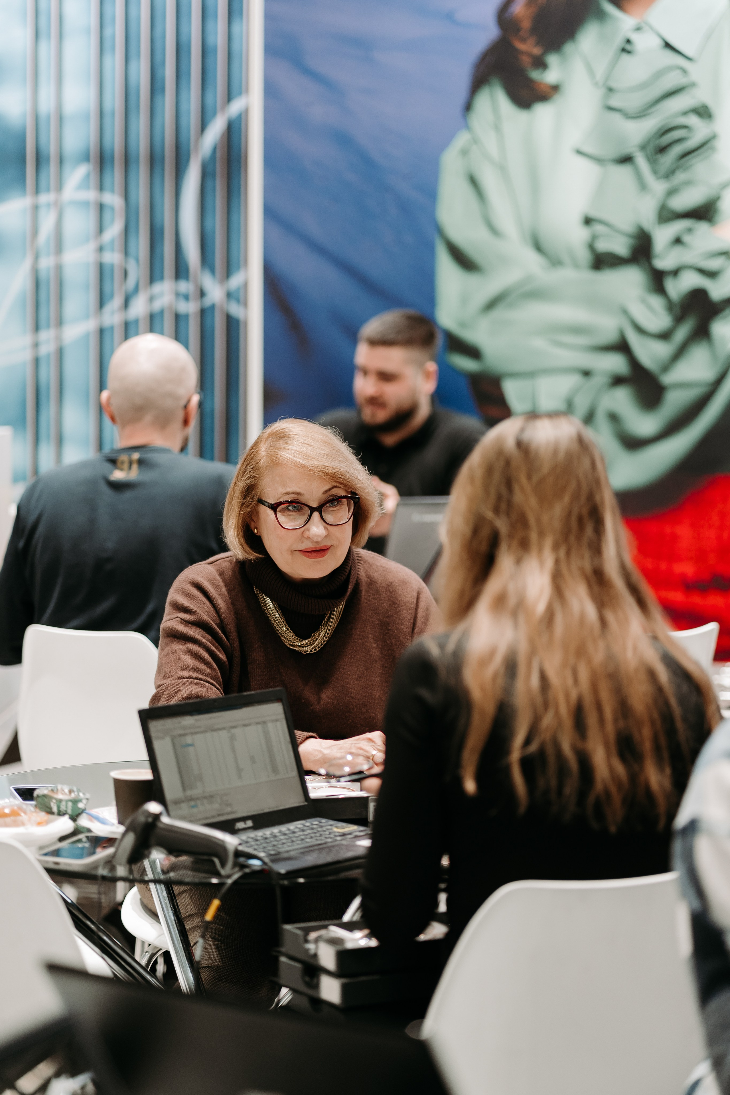 Оптическая_выставка. Репортажный и свадебный фотограф в Москве Рая Небогатова