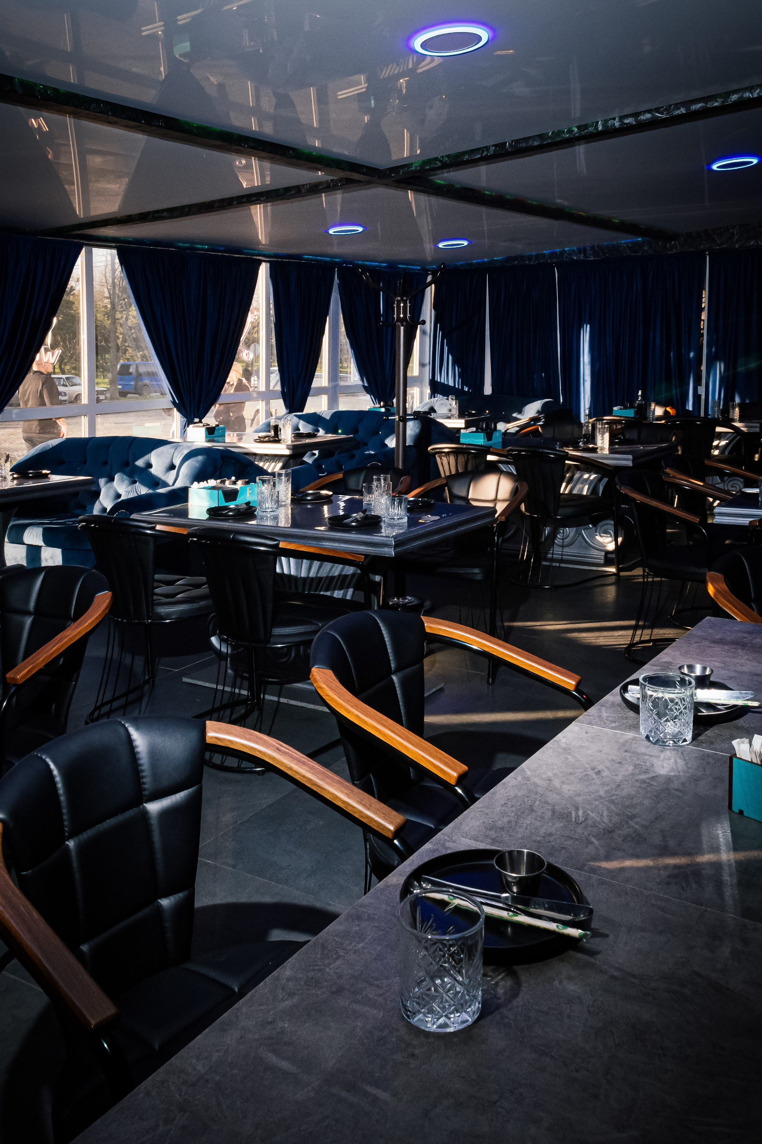 FreeZone night Club. Ларина Иванна фотограф в Донецке