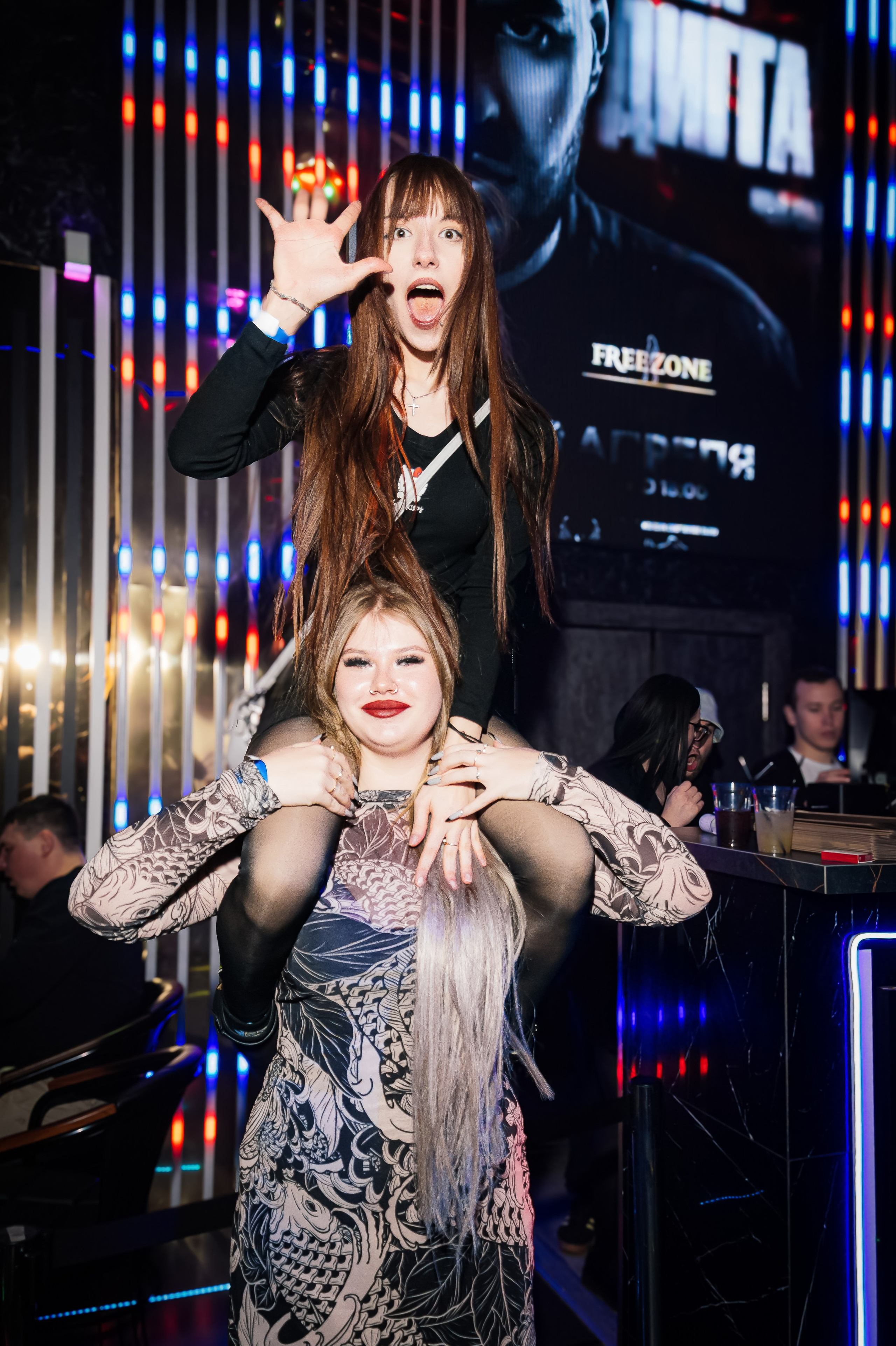 FreeZone night Club. Ларина Иванна фотограф в Донецке