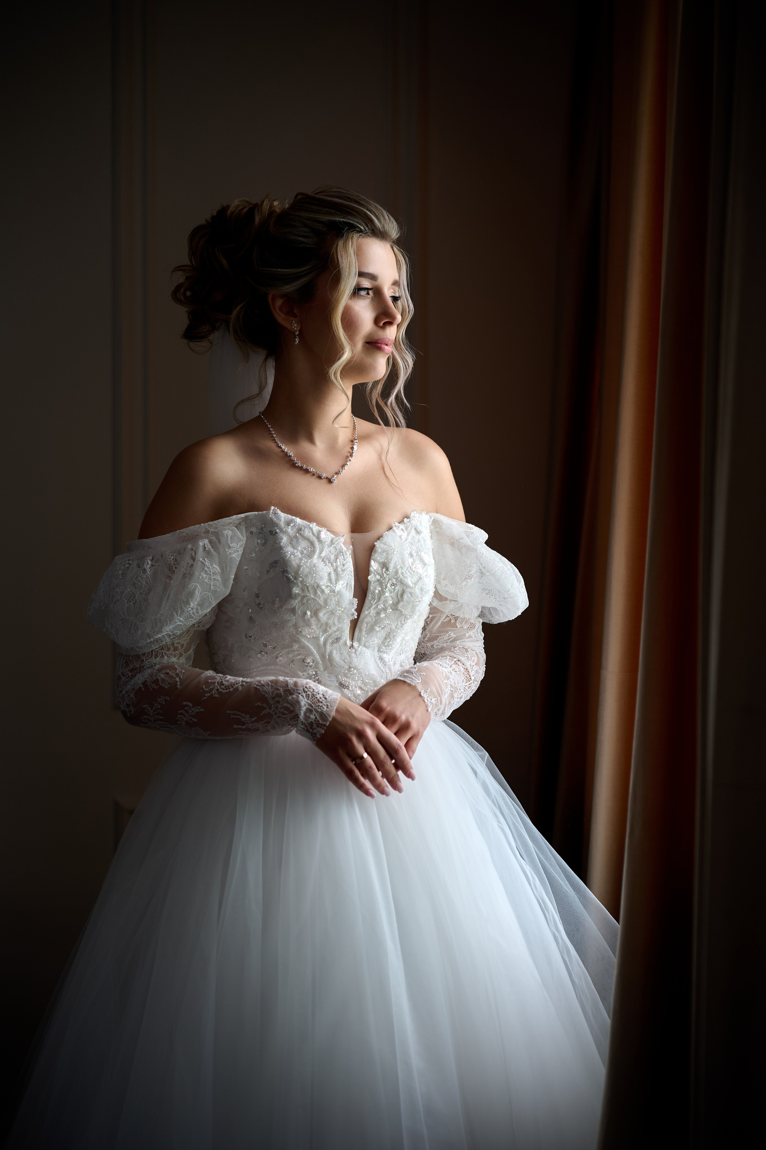 Свадебная фотосессия в Старом Осколе и Губкине. Профессиональный фотограф Старый Оскол, Губкин — свадьба, венчание, крещение, юбилей и день рождения