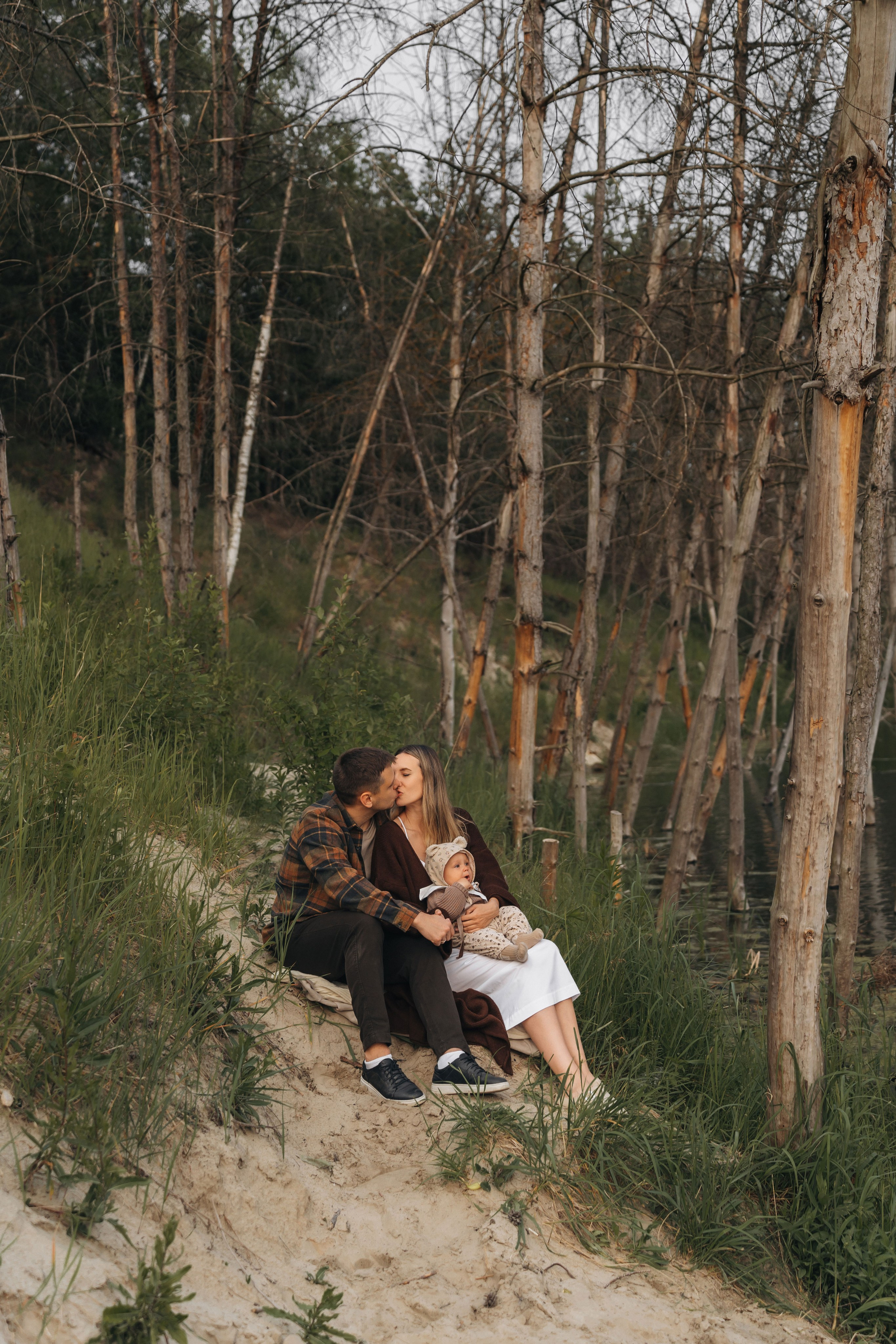 На озере. Ваш фотограф Вика Артемова