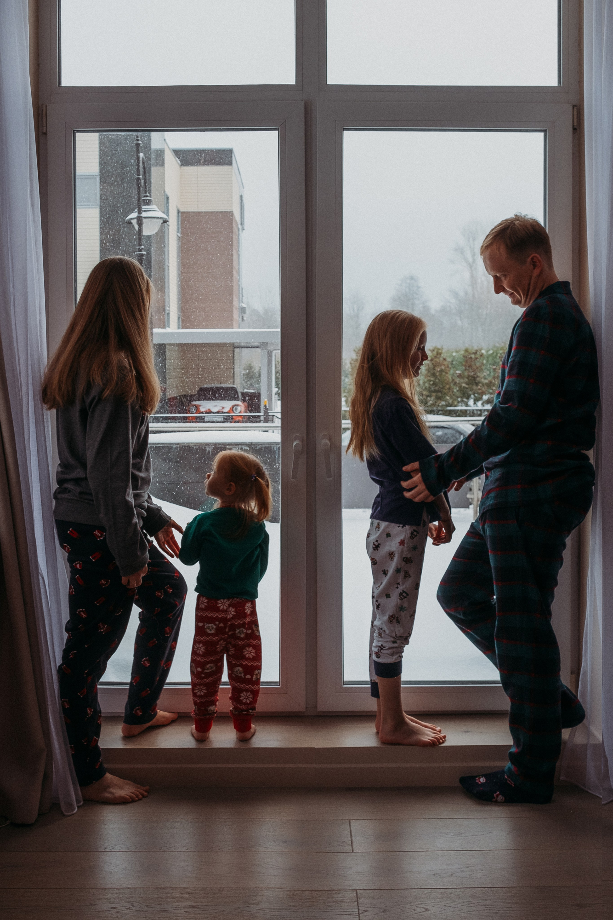 Новогодняя домашняя фотосессия. Семейный и детский фотограф в Санкт-Петербурге