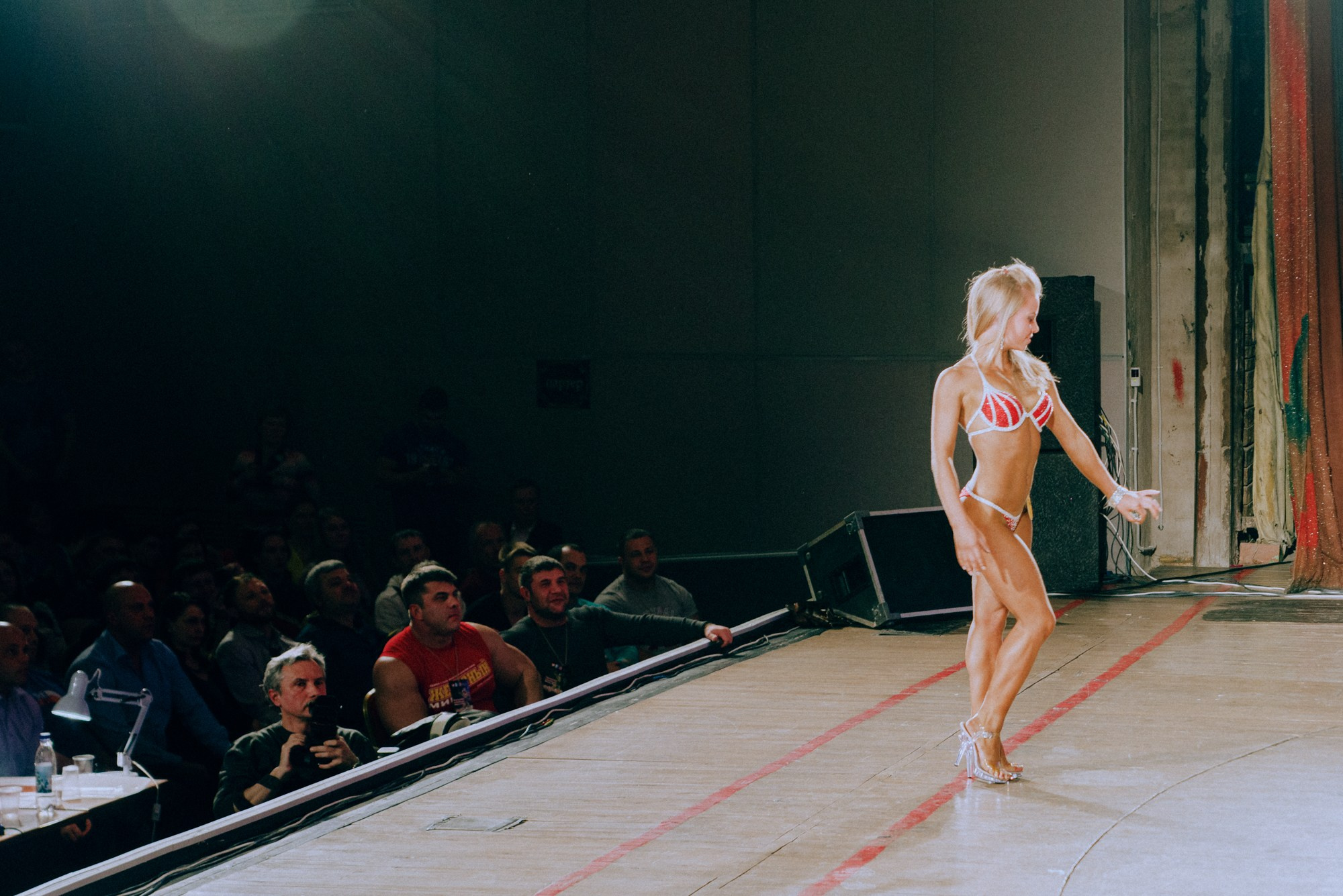 Чемпионат ПФО по бодибилдингу, бодифитнесу и фитнес-бикини. Максим Егоров, г. Ижевск. Репортажная, предметная съёмка и фуд-фотография