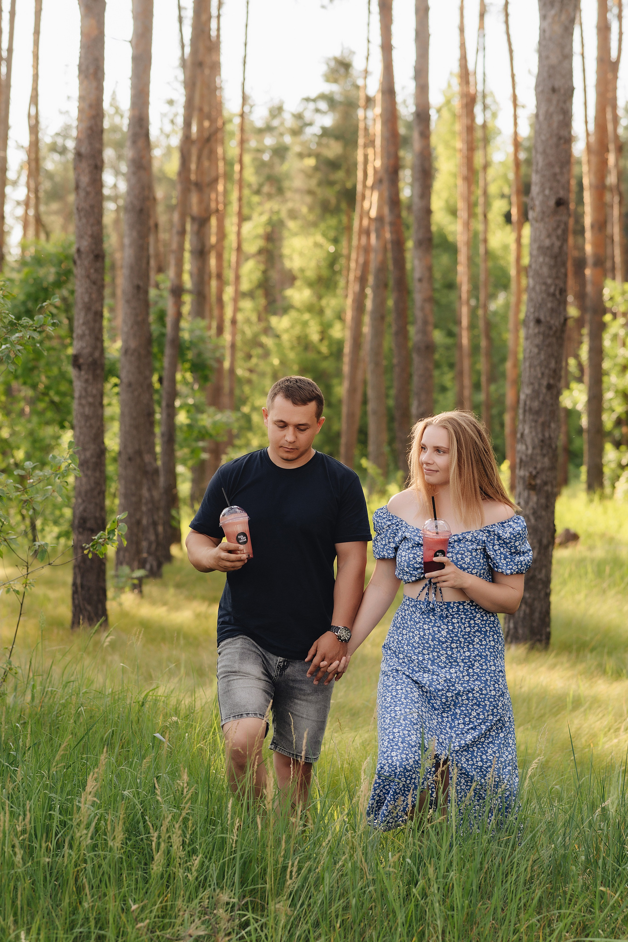 Семейная прогулка | Съемка для кофейни. Фотограф Карина Шмулёва. Воронеж и область