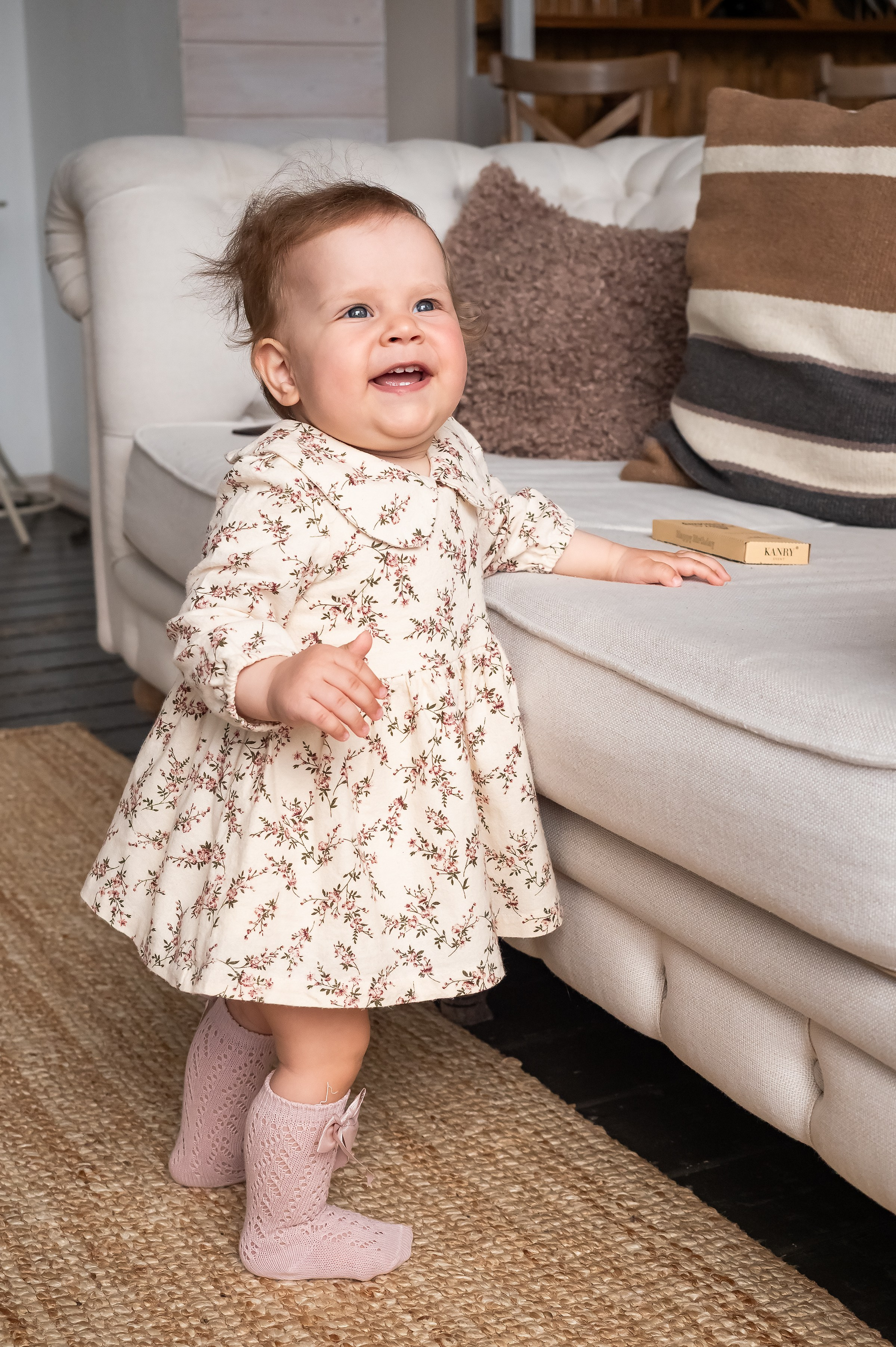 Мира 1 год. Репортажный, семейный и детский фотограф в Пензе и Заречном Арина Ермилова. Картины барельеф на заказ