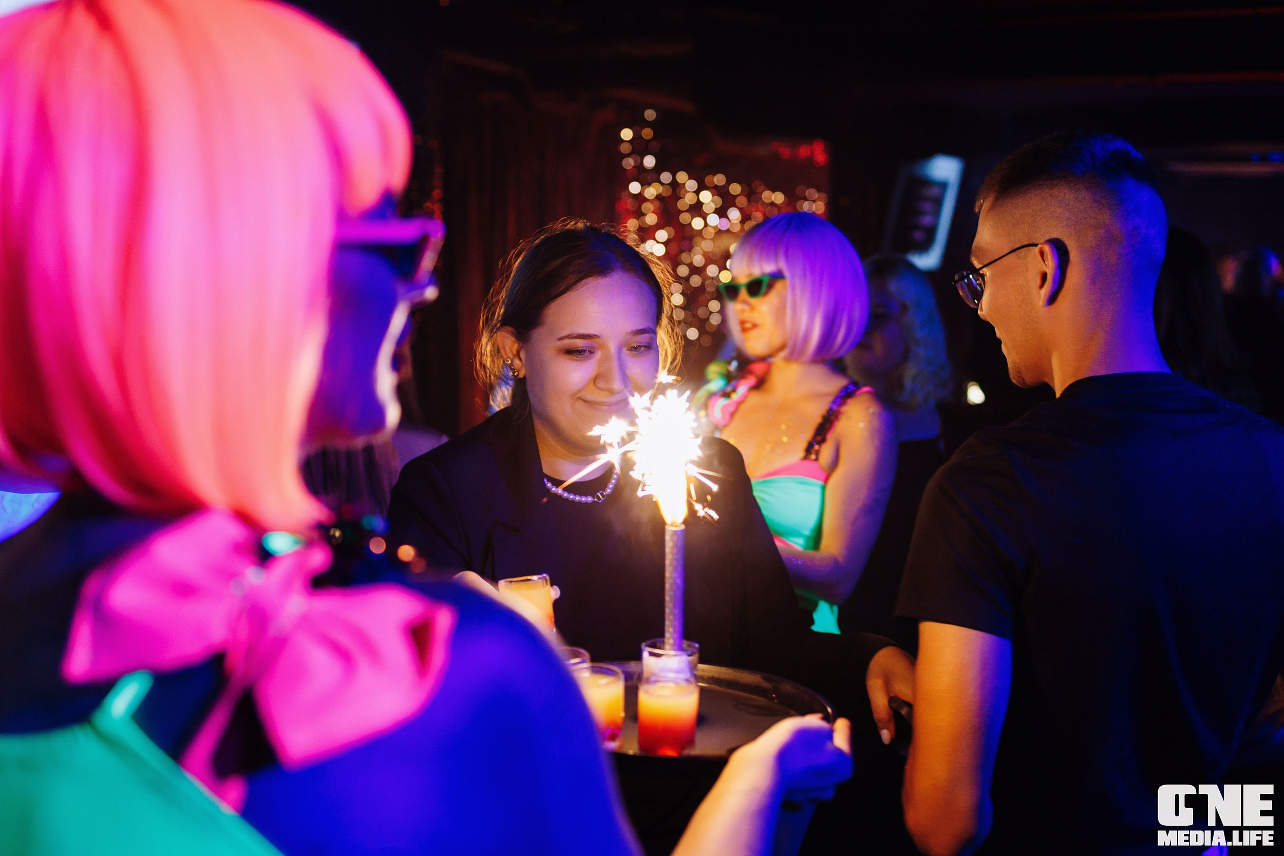 Фоторепортаж из караоке-клуба Эйфория. One Media Life: фоторепортажи, фотоотчеты с мероприятий и заведений