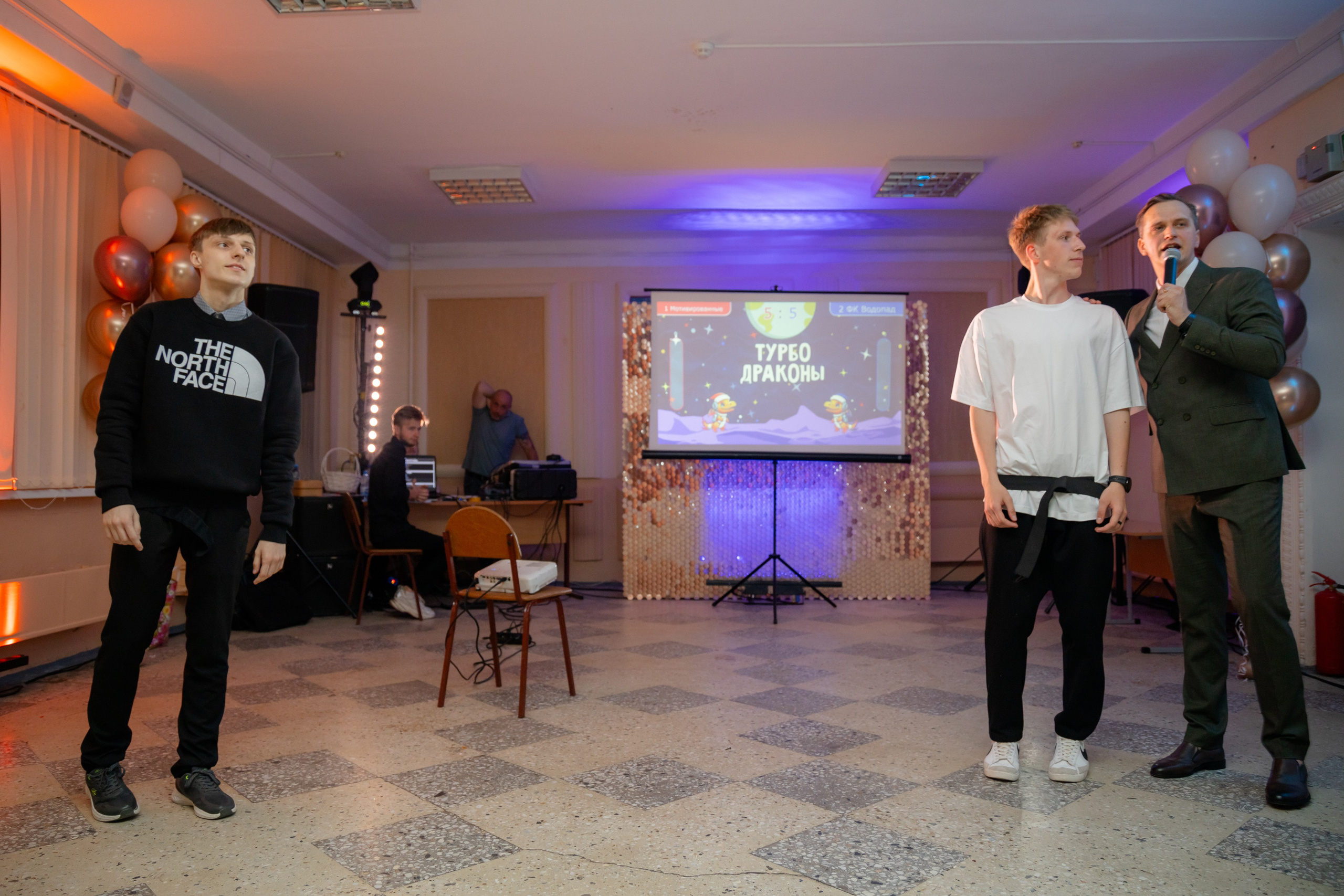 Школьный выпускной 2024 год в Соколе (Минск). Свадебный фотограф в Минске/Беларуси Сергей Спиридонов