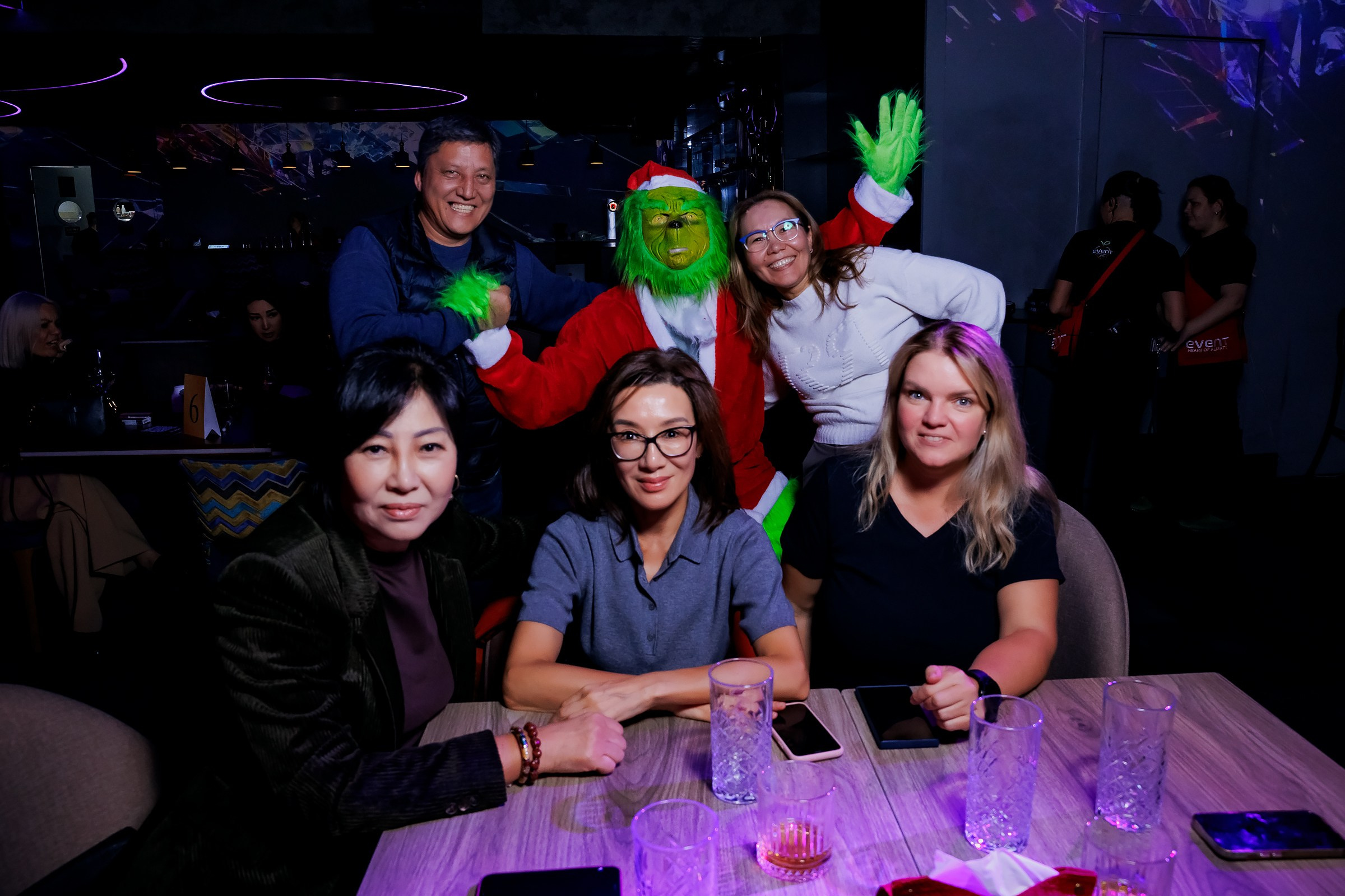 Музыкальное Лото-Event Bar. Репортажный фотограф в Алматы Каюпов Сержан