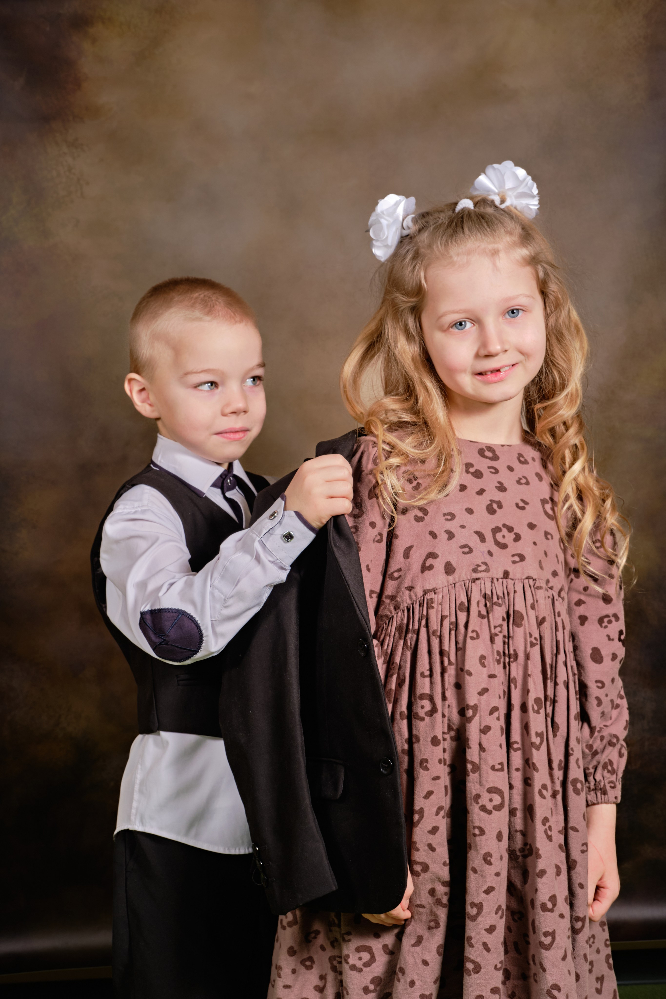 Забронировать услугу «Выпускной альбом» у фотографа Кати Вербицкой. К-КАДР — фото и видео для маркетплейсов в СПб