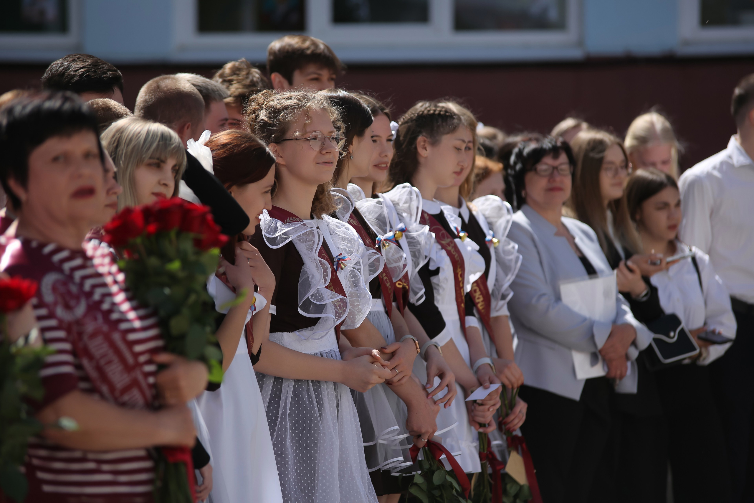 ЛИНЕЙКА «ПОСЛЕДНИЙ ЗВОНОК» 9 ШКОЛА 2024 г МЦЕНСК. ТВОЙ АЛЬБОМ / ТВОИ ПРАВИЛА