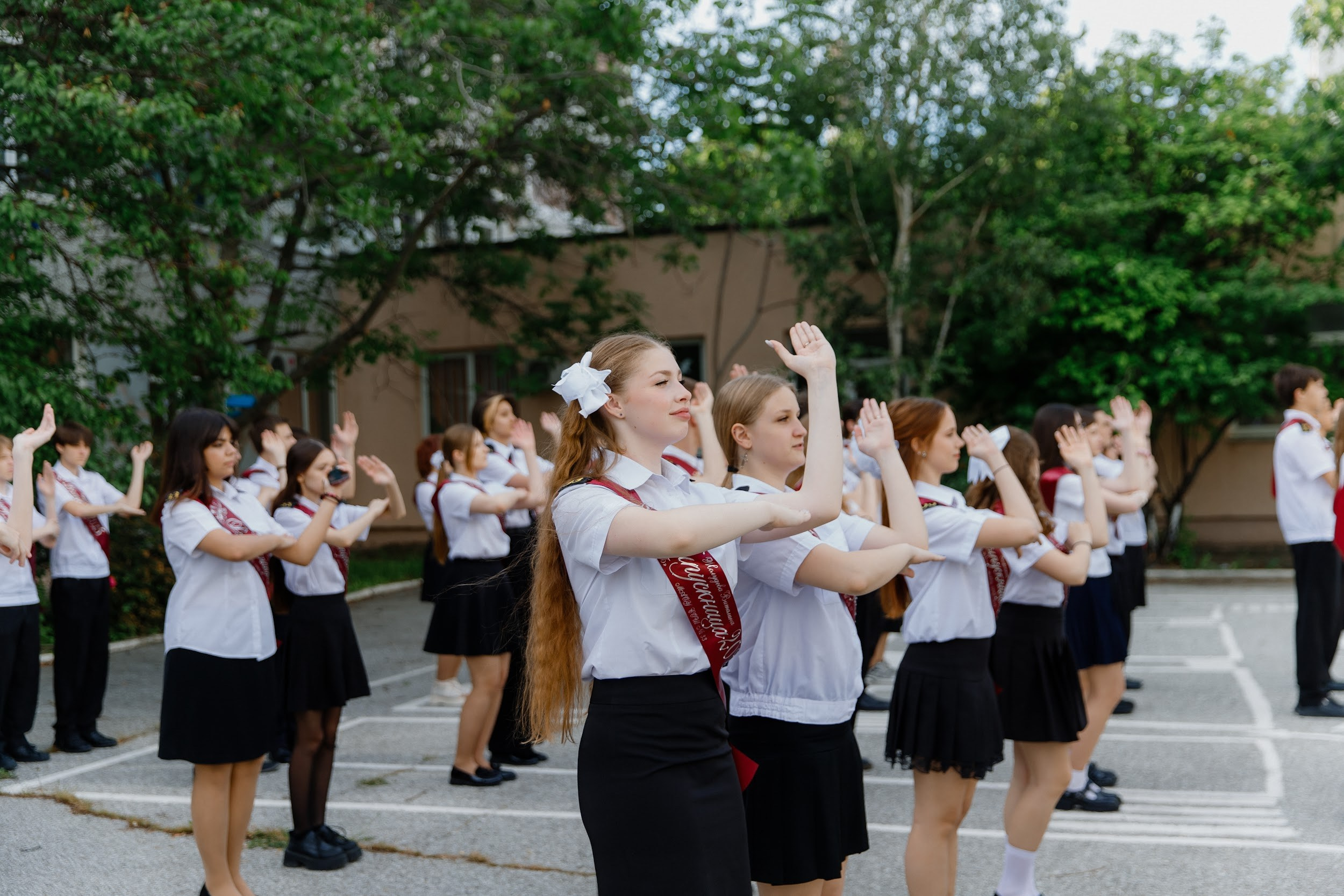 9 класс 33 школа. Выпускные альбомы Натальи Бутко: Новороссийск, Анапа, Геленджик