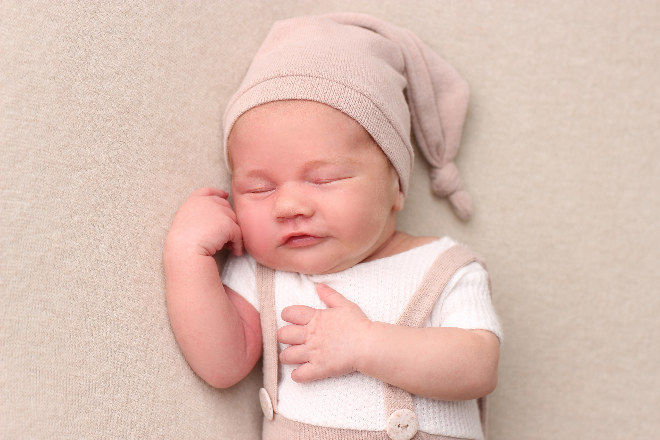 Данил 16 дней. Newborn-barykina.ru