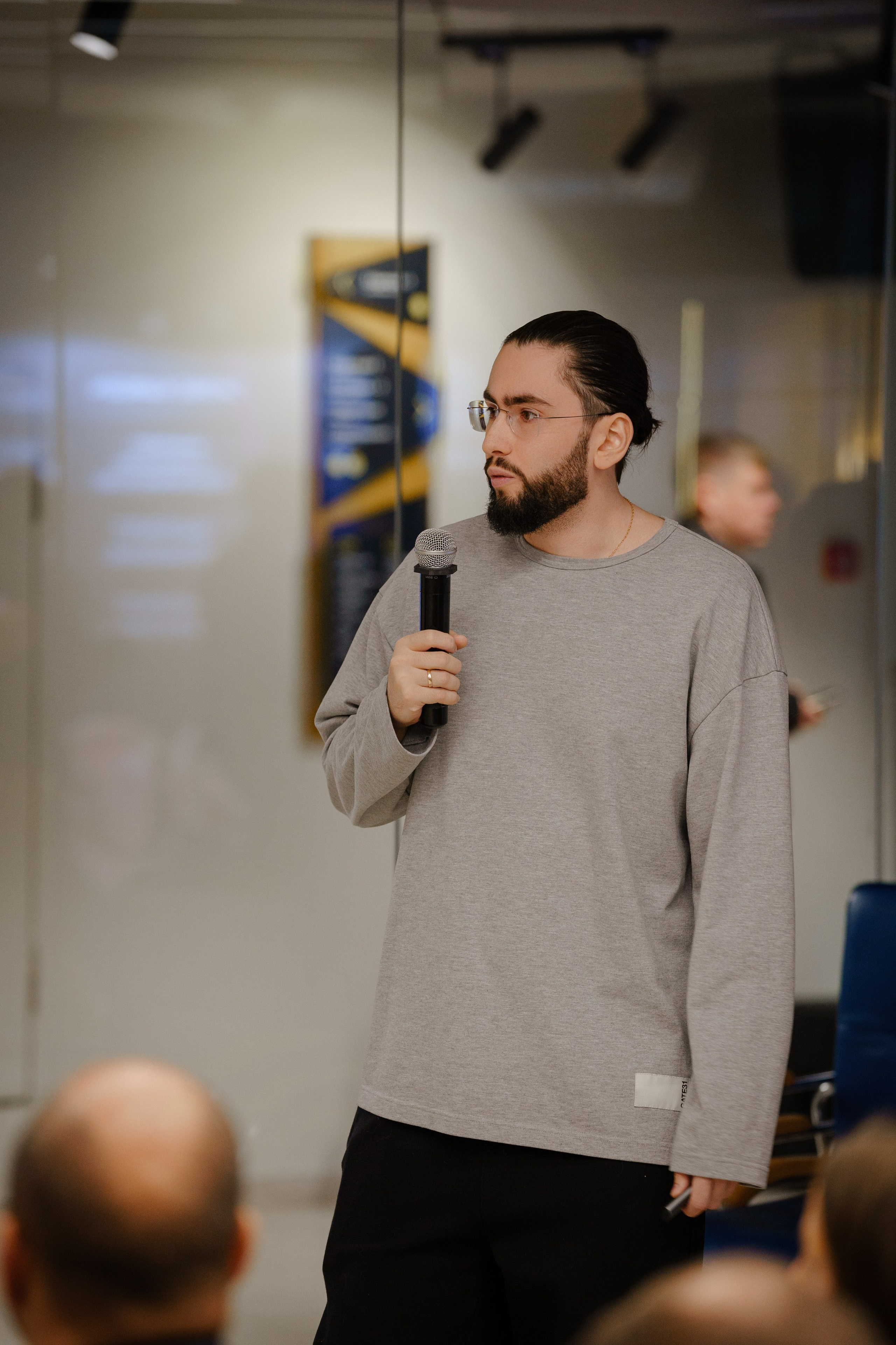 Репортажный фотограф на конференцию в Москве. Репортажный фотограф в Москве Саша Дружинина