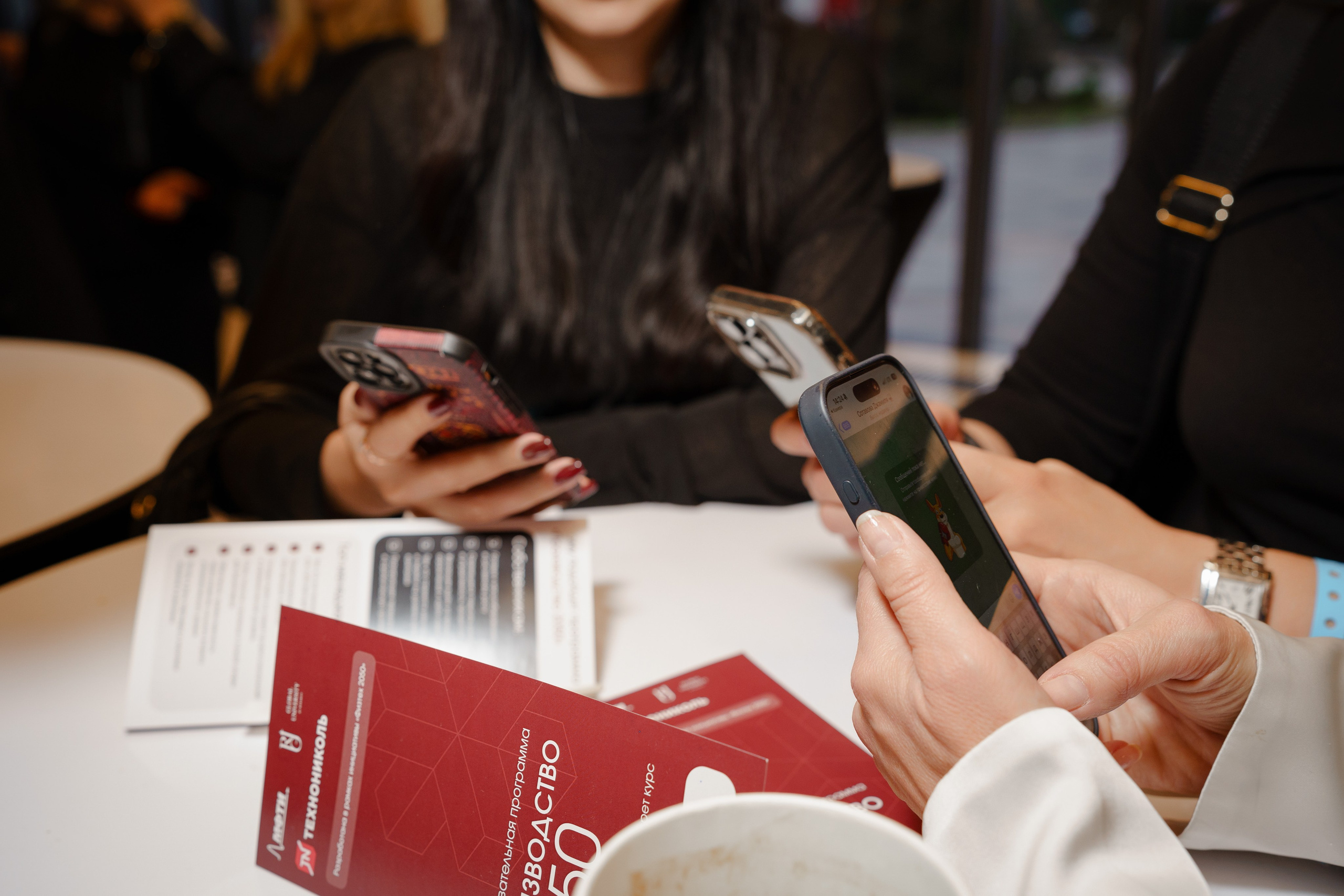 Репортажный фотограф на конференцию в Москве. Репортажный фотограф в Москве Саша Дружинина