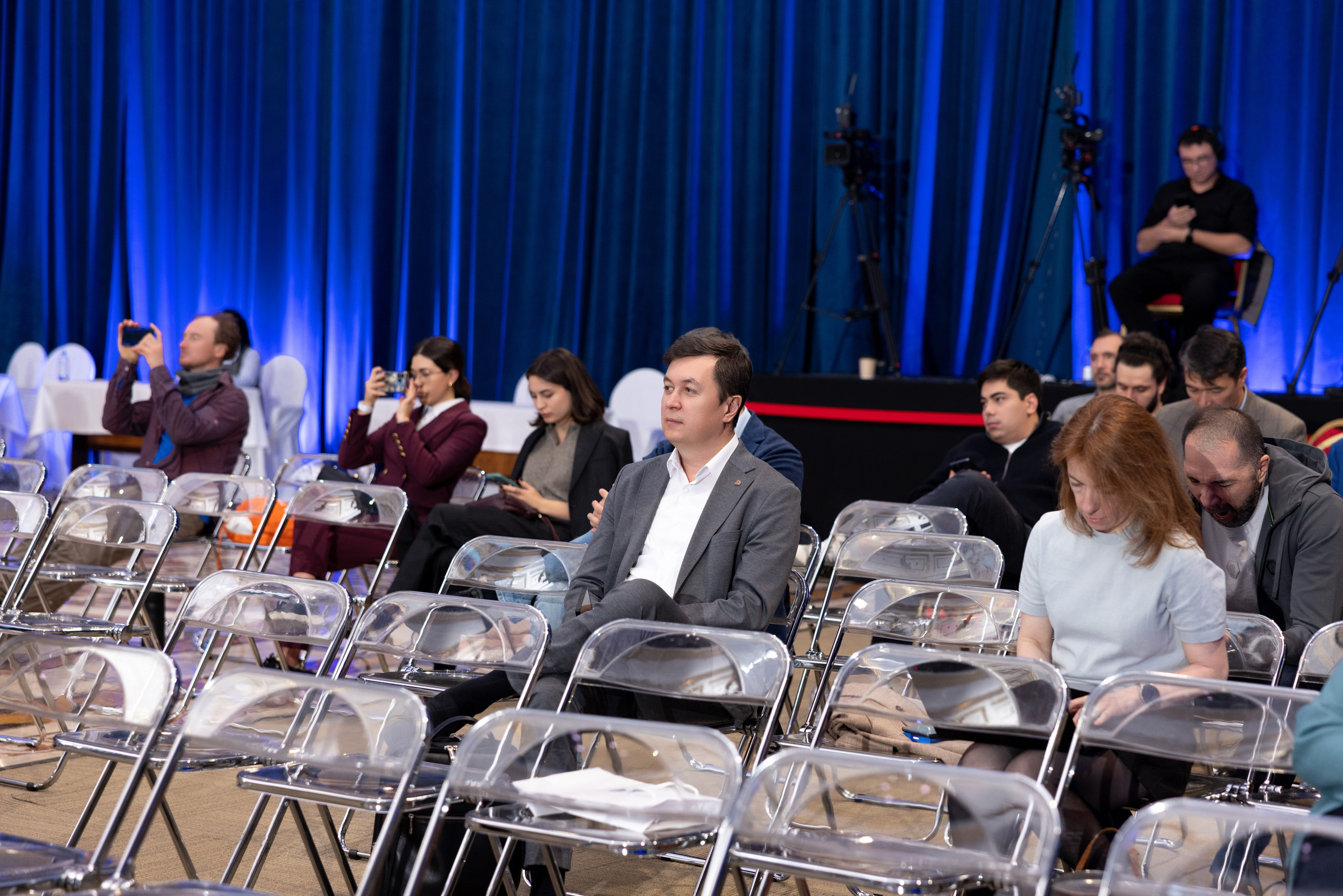 Форум Central Asia Fintech Summit. Кристина Шнайдер репортажный фотограф Алматы