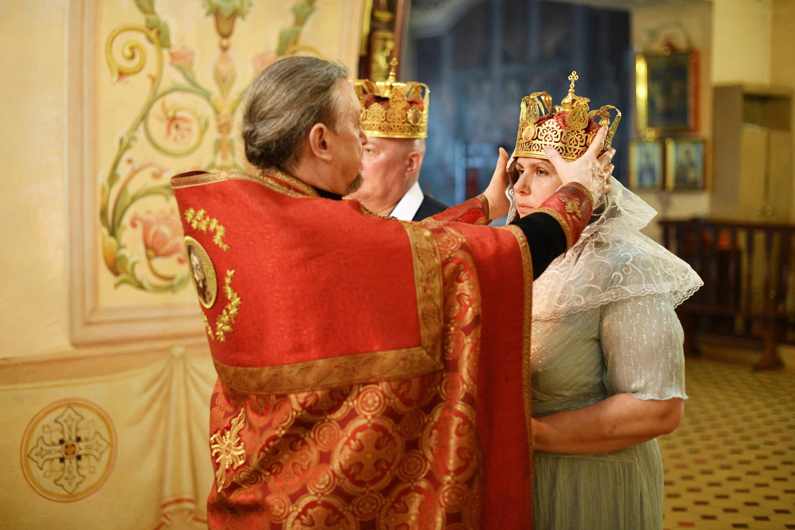 Венчание в Никольской церкви. Свадебный и портретный фотограф в Москве Галина Борисова