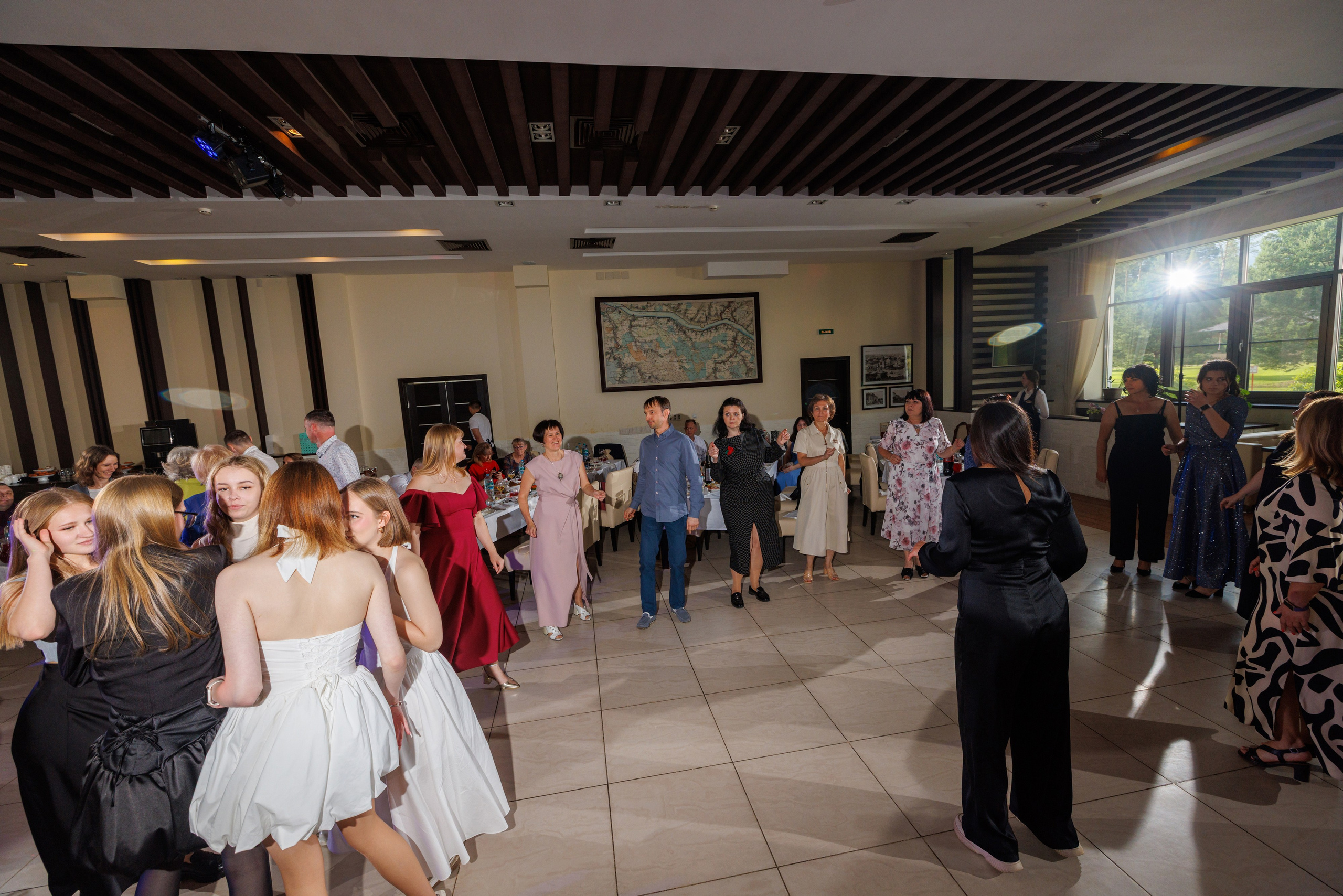 Выпускной 2025 Шк 10. Коммерческий фотограф Андрей Тремасов