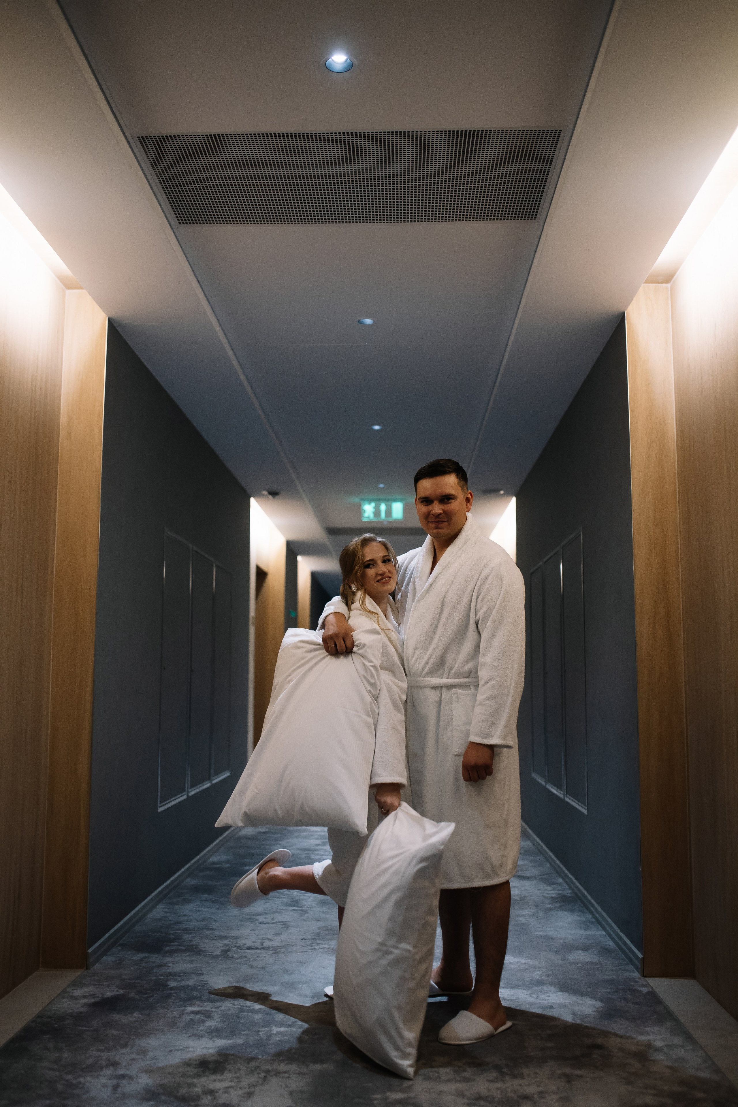 Игорь и Дарья. Свадебный фотограф и видеограф в Омске — Виталий и Алёна Орлянд