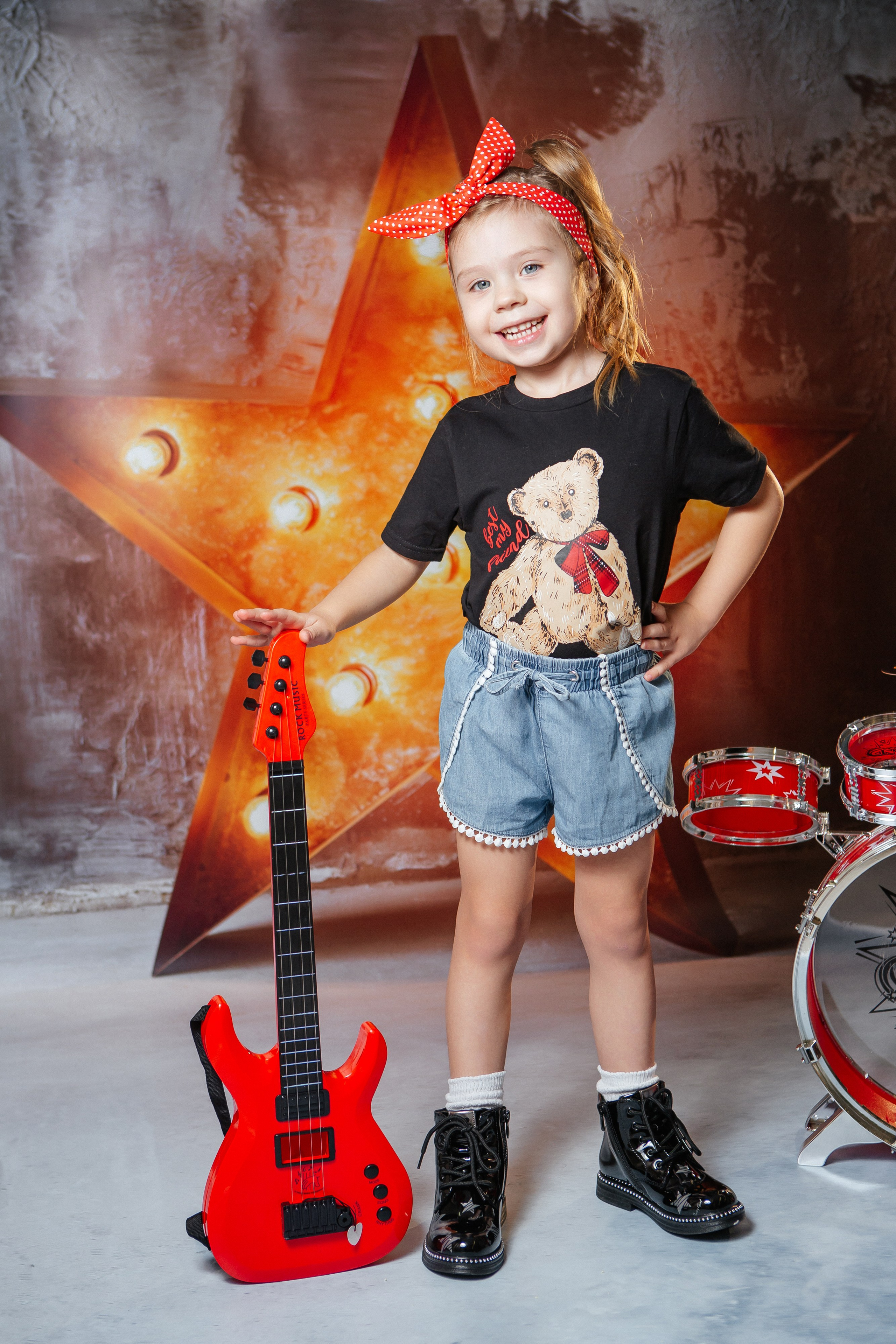 Рок-Звезда. Фото дети. Выпускные альбомы Нижний Тагил