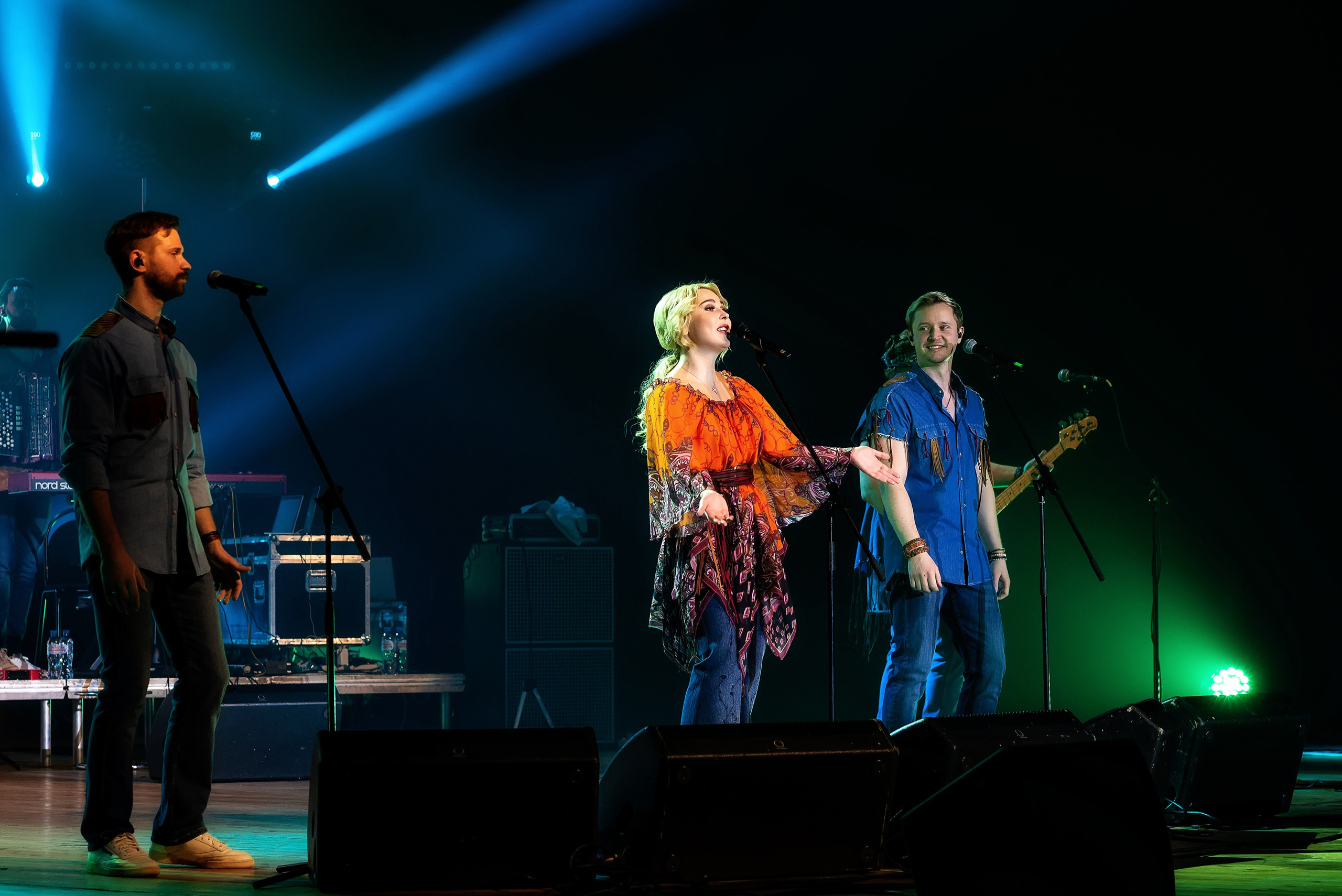 Концерт Пелагеи. Школьный, фэшн фотограф в Тюмени и в России Ирина Королева