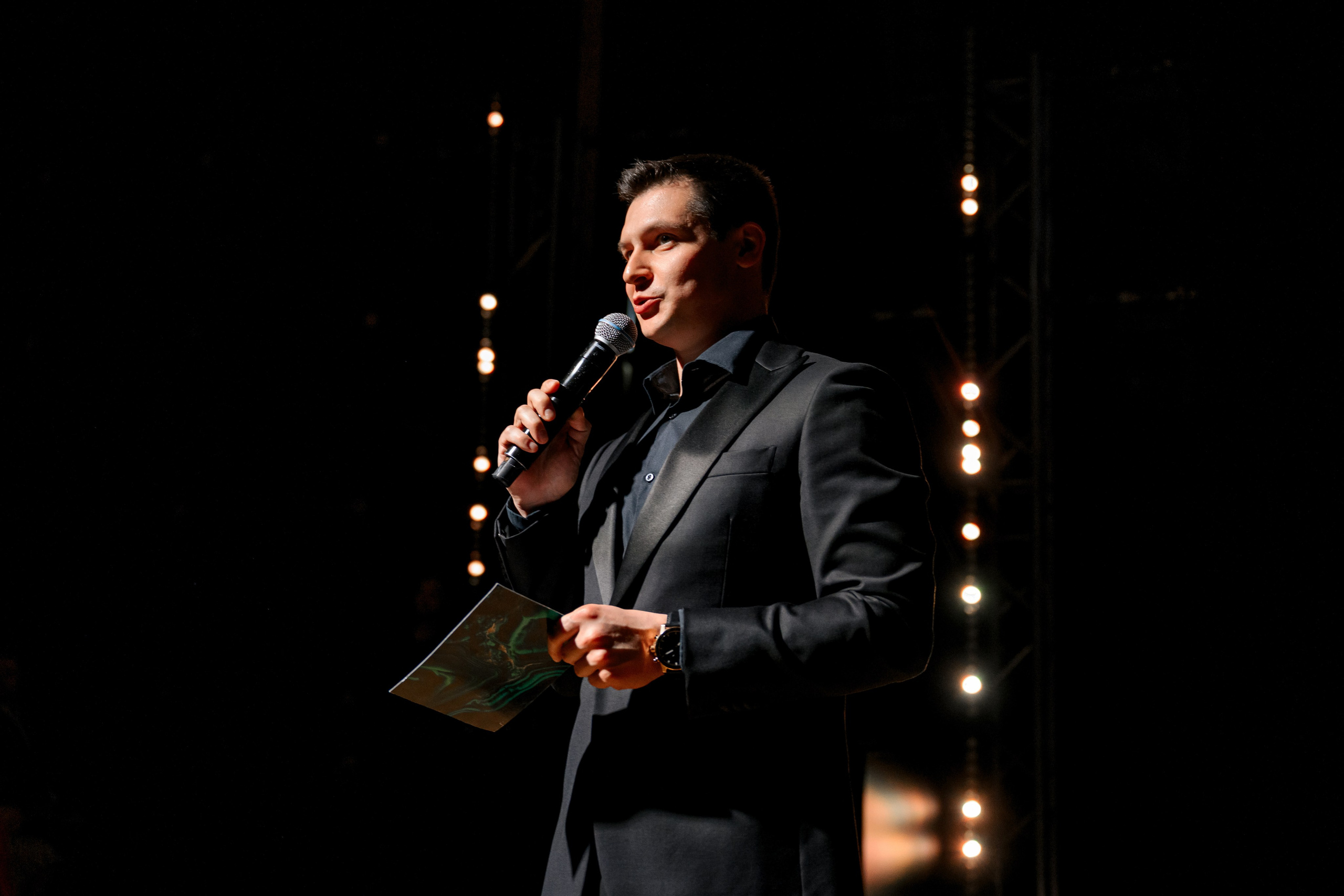 Атлас Девелопмент. Максим Комаров — Профессиональный фотограф