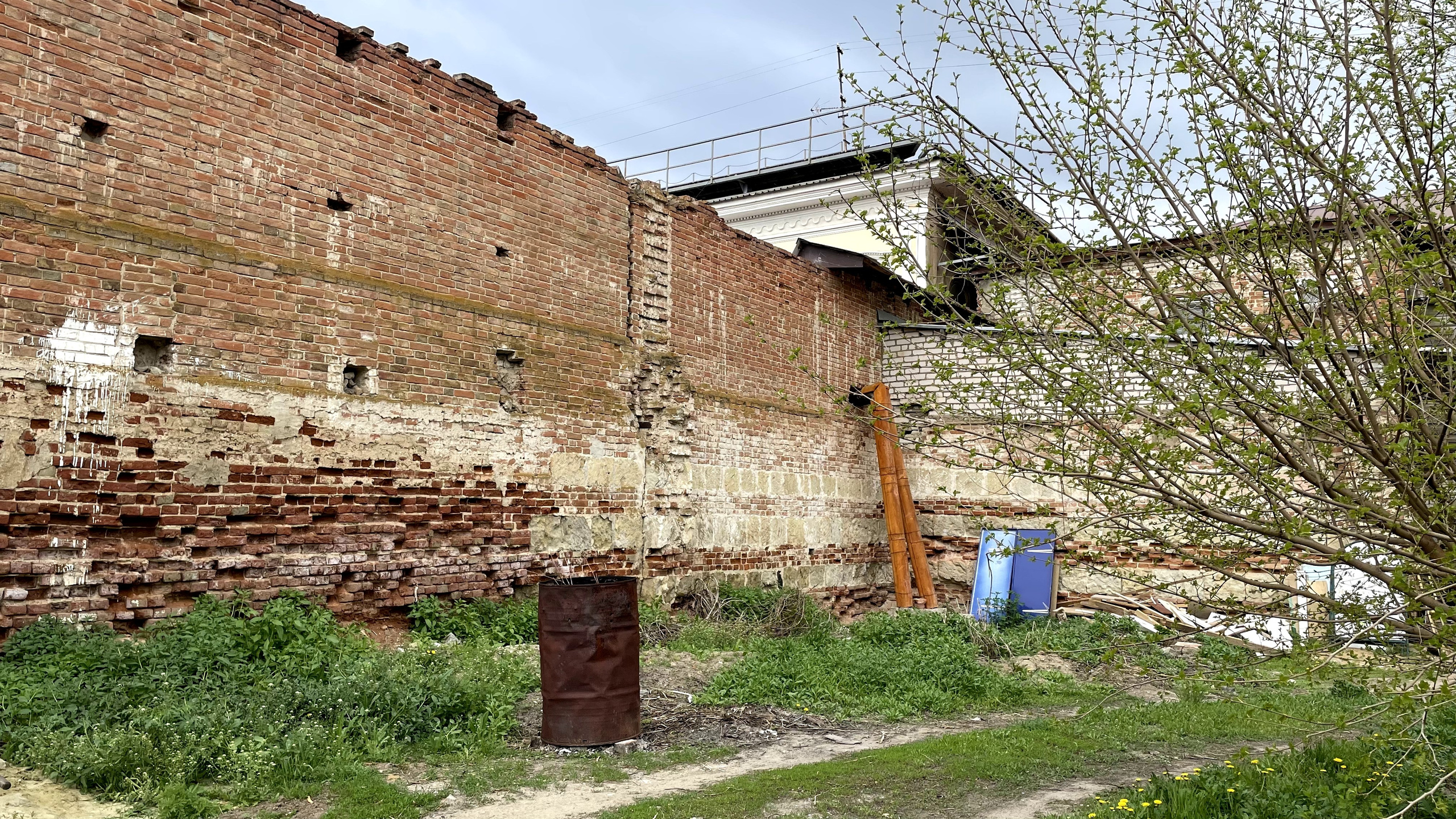 20 079 Кирпичная стена. ВИЗУАЛЬНЫЕ И ЗВУКОВЫЕ РЕШЕНИЯ ДЛЯ БИЗНЕСА И СЪЁМОК ТЕЛЕТЕЛА