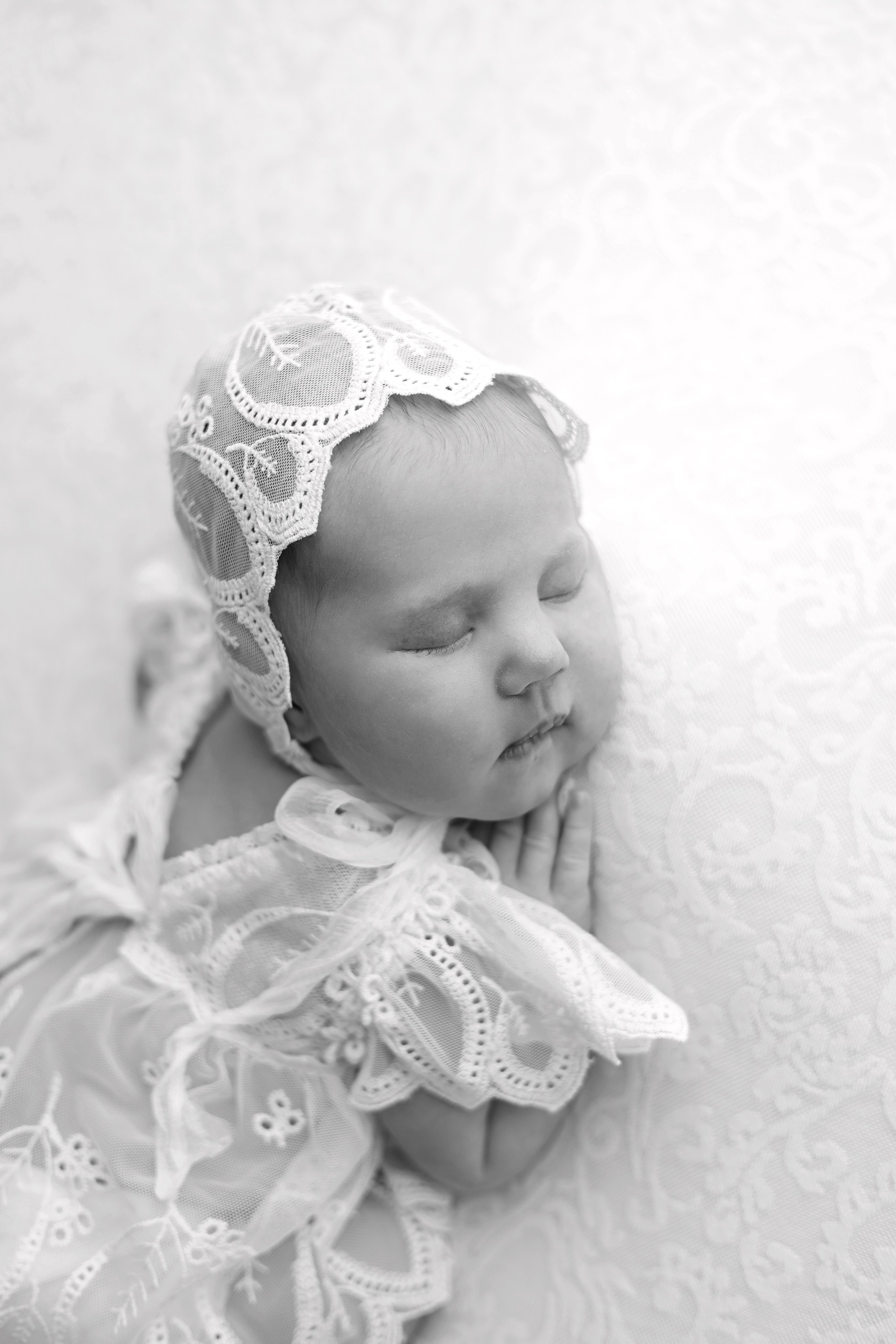 Ньюборн съемка Алисы, оптимальный пакет co стилем natural. Фотограф новорожденных Москва. Ньюборн фотограф Москва