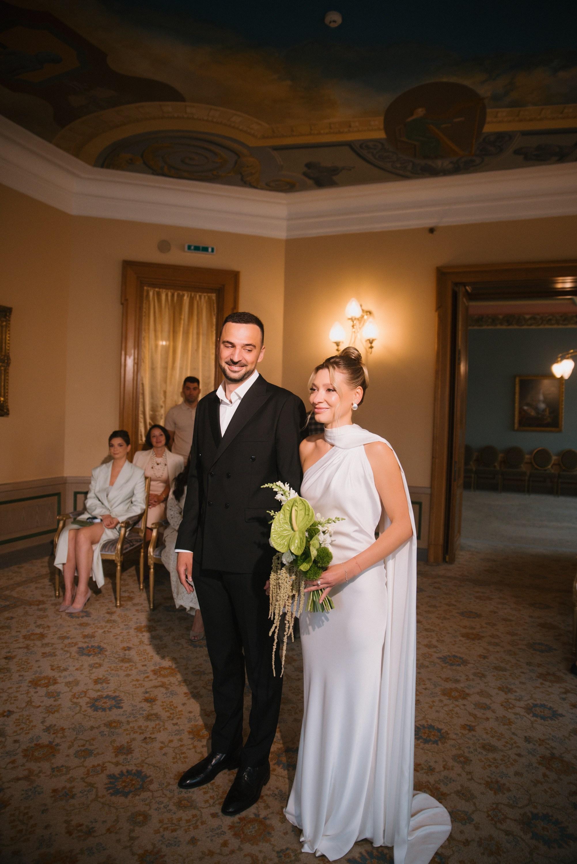 Александр & Ирина (отель/роспись). Свадебный, семейный, женский фотограф в Москве, Мытищах, Королёве Ксения Узилле