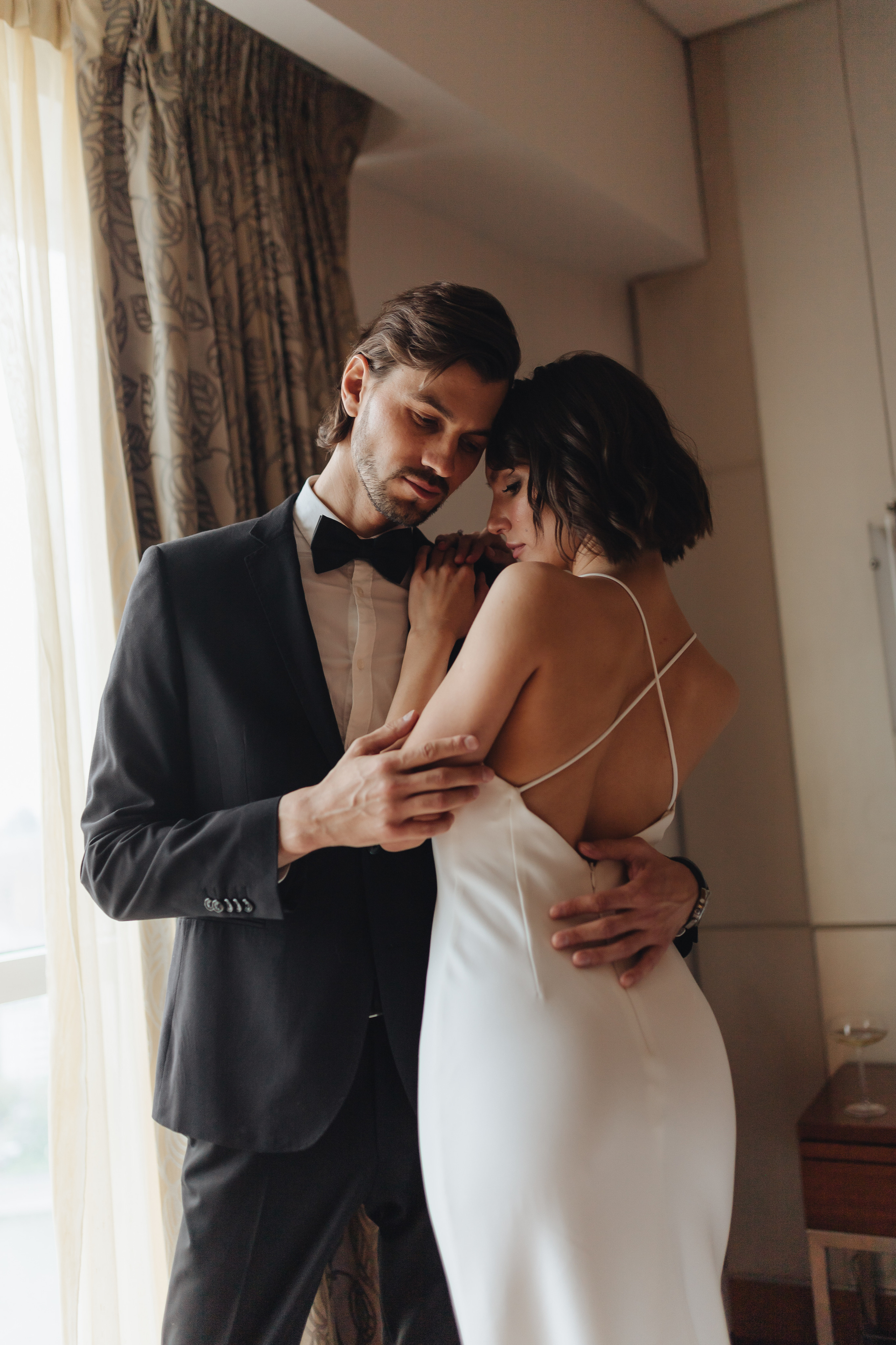 Утро в отеле (2021). Свадебный и семейный фотограф в Москве Яна Шувалова