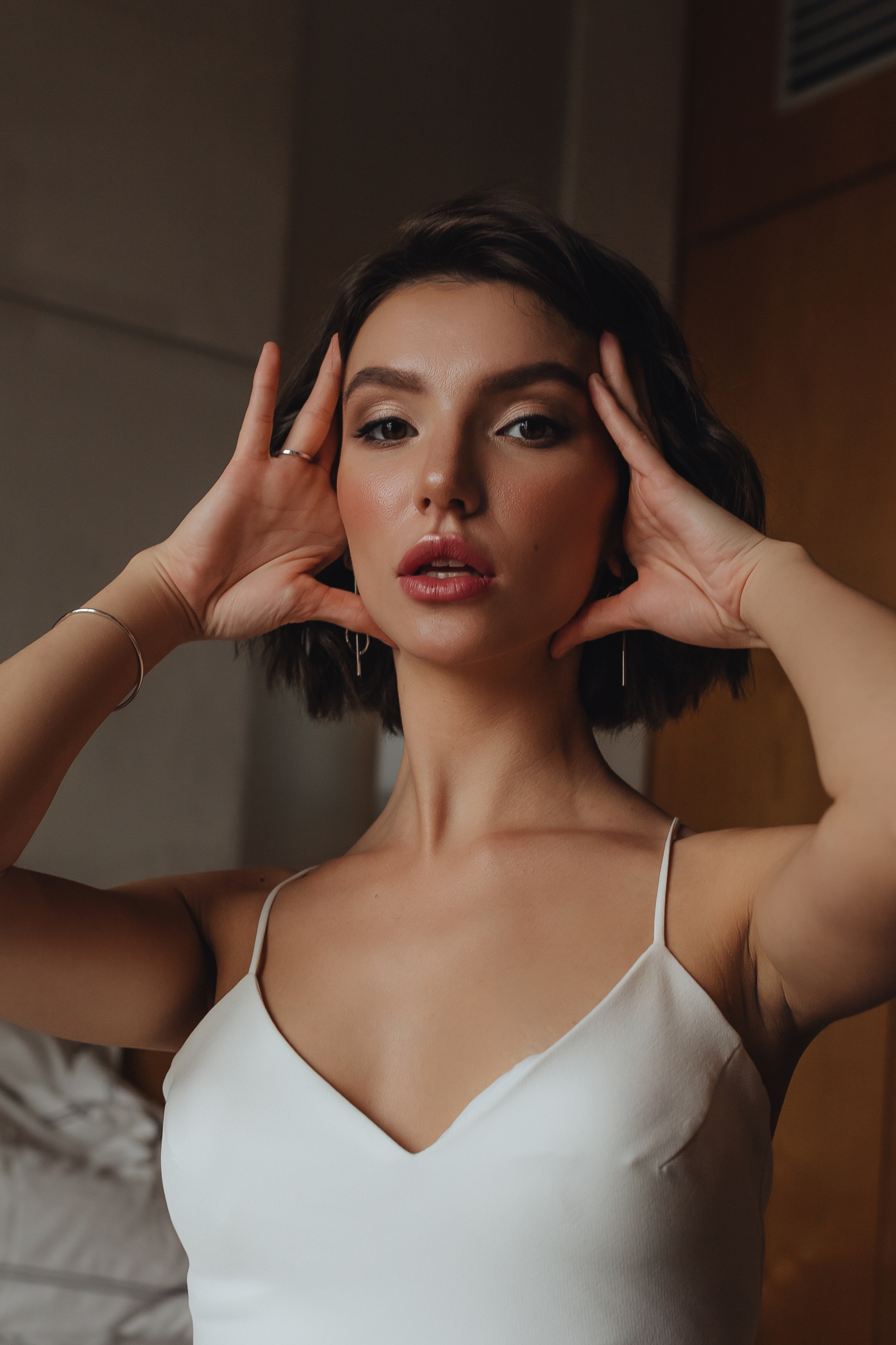 Утро в отеле (2021). Свадебный и семейный фотограф в Москве Яна Шувалова