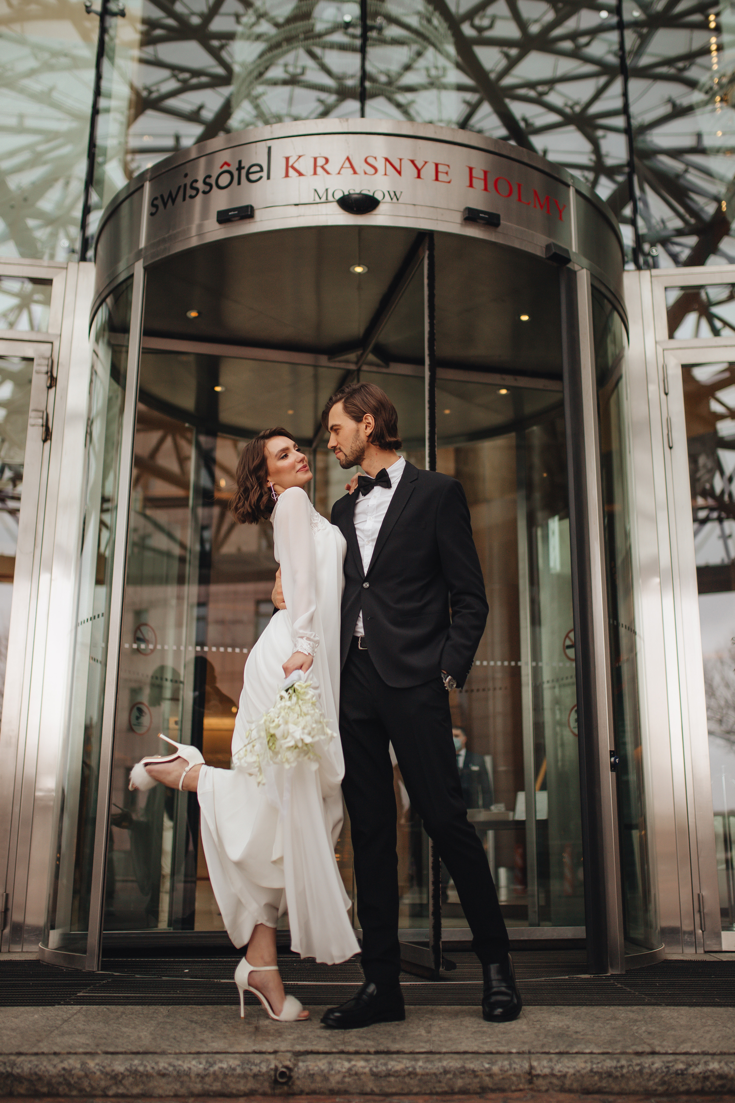 Утро в отеле (2021). Свадебный и семейный фотограф в Москве Яна Шувалова