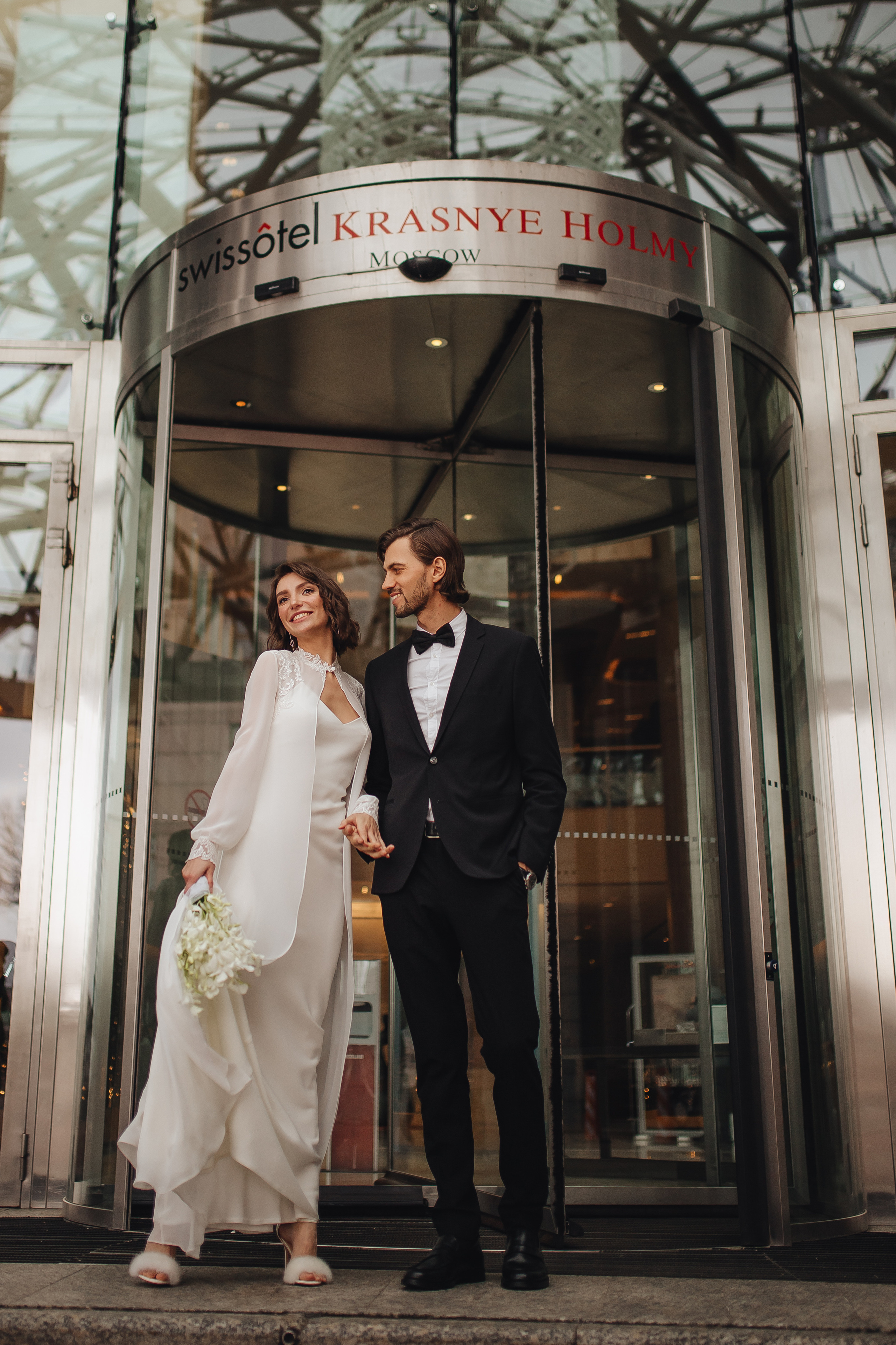 Утро в отеле (2021). Свадебный и семейный фотограф в Москве Яна Шувалова