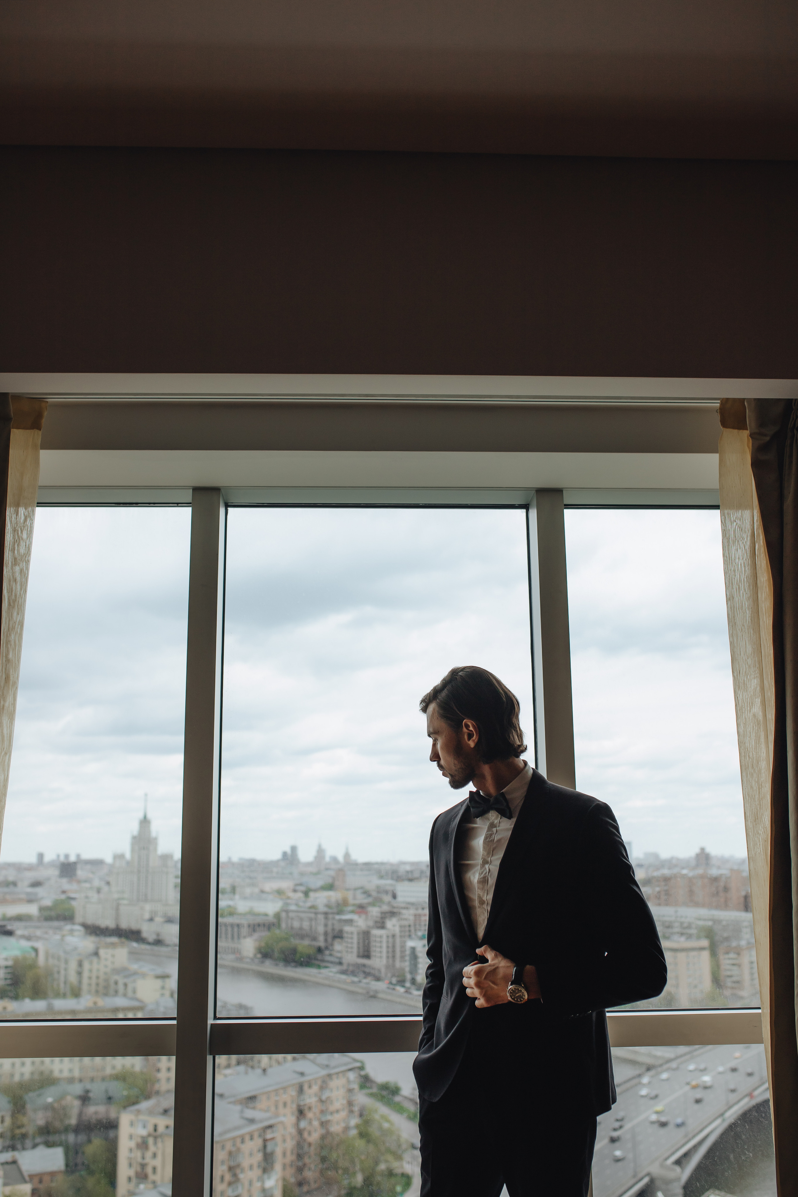 Утро в отеле (2021). Свадебный и семейный фотограф в Москве Яна Шувалова