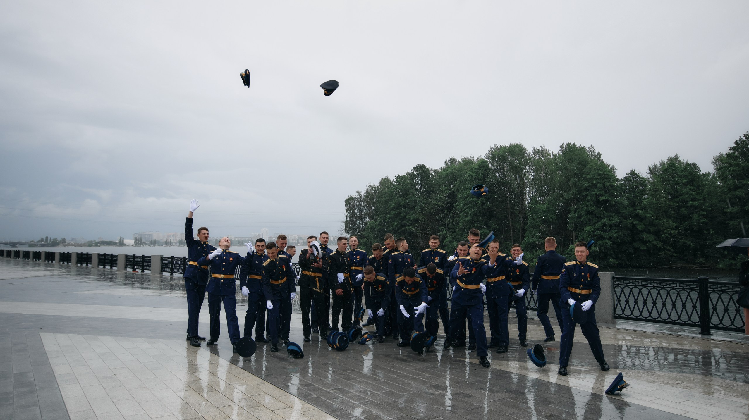 Выпуск Военно Воздушной Академии. Свадебный и репортажный фотограф Дмитрий Кононенко