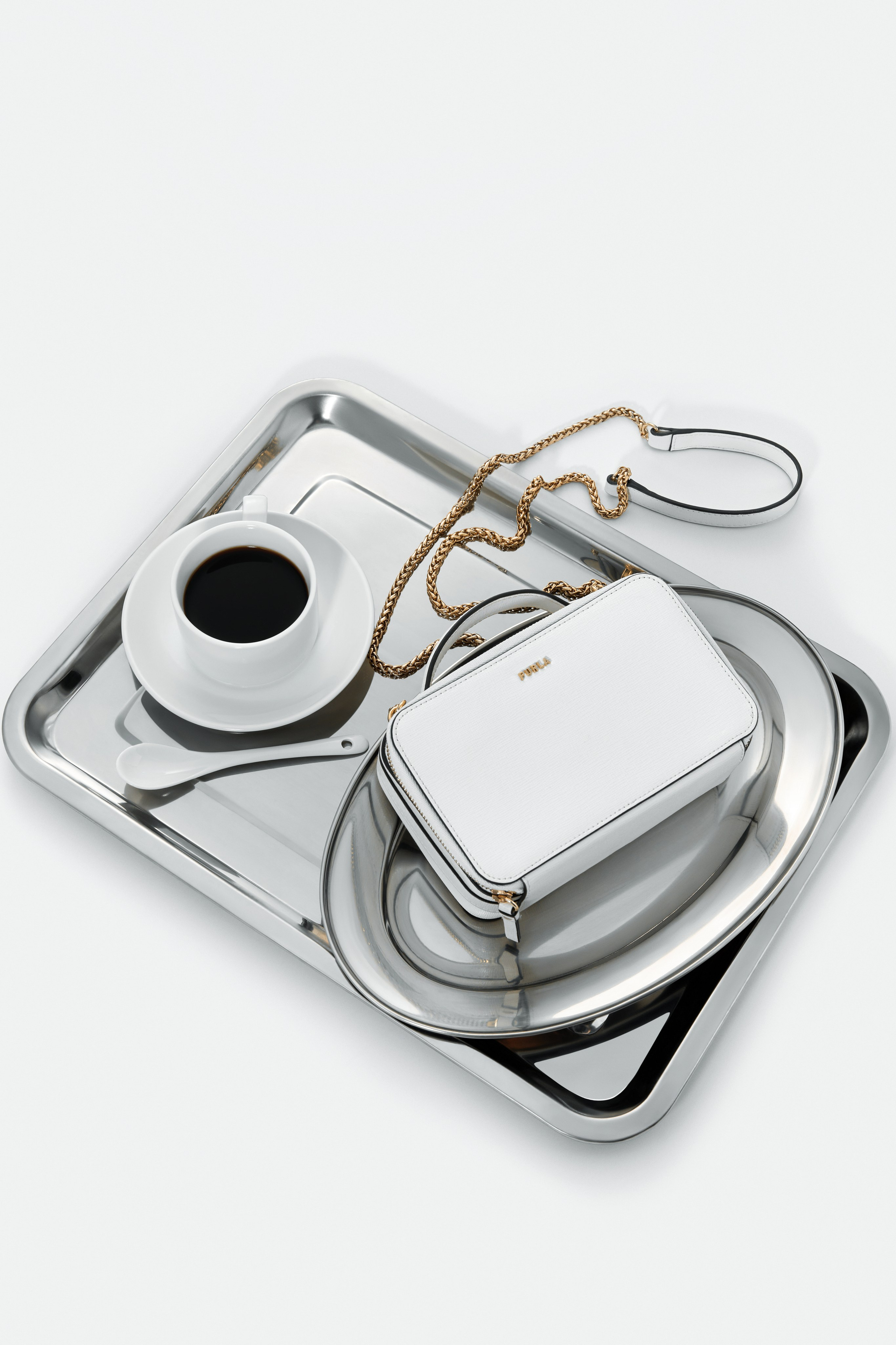 Фотограф для брендов в Москве — съёмка, которая работает на продажи