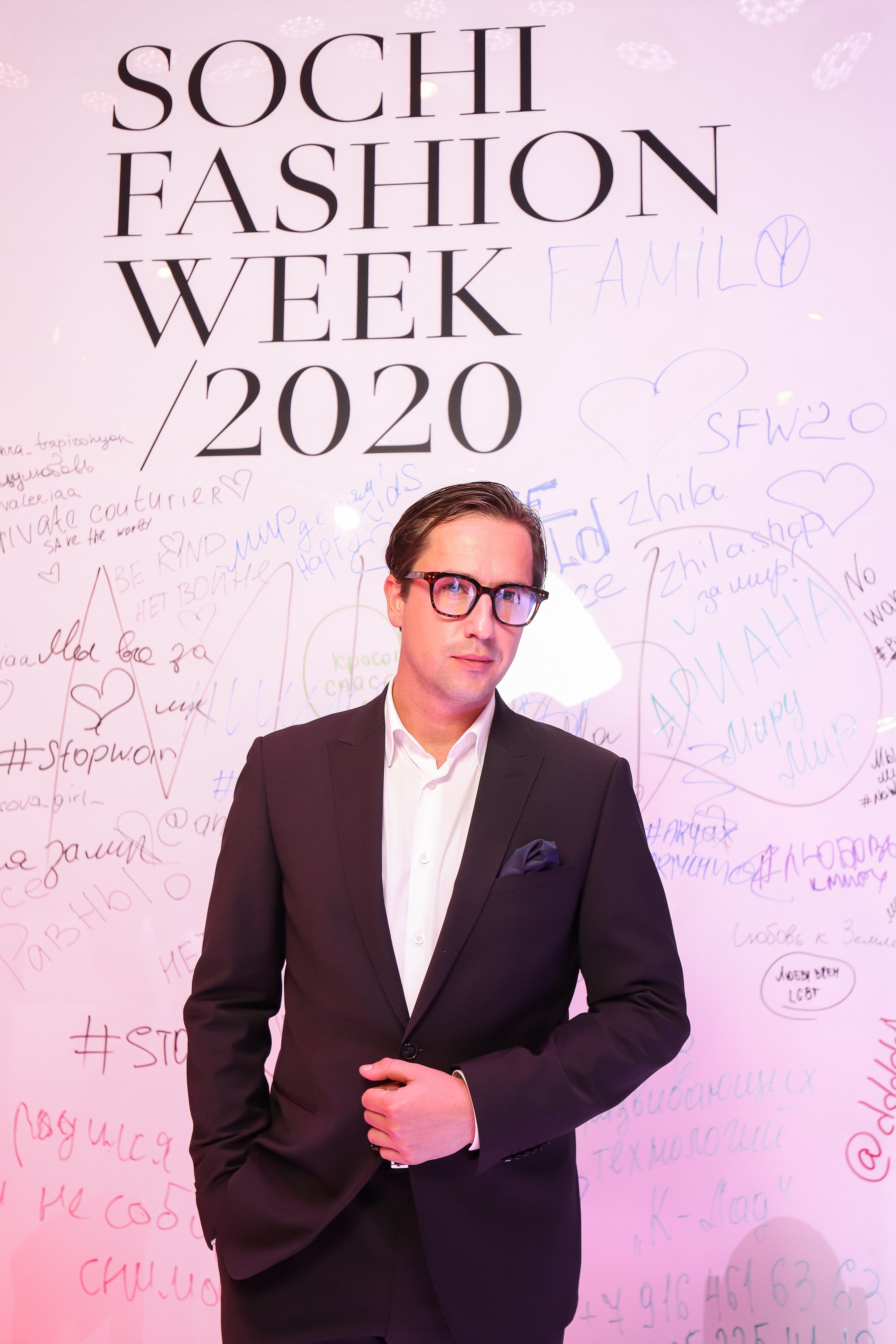 Неделя моды Сочи. Репортажный и fashion фотограф в Москве Сергей Бардин