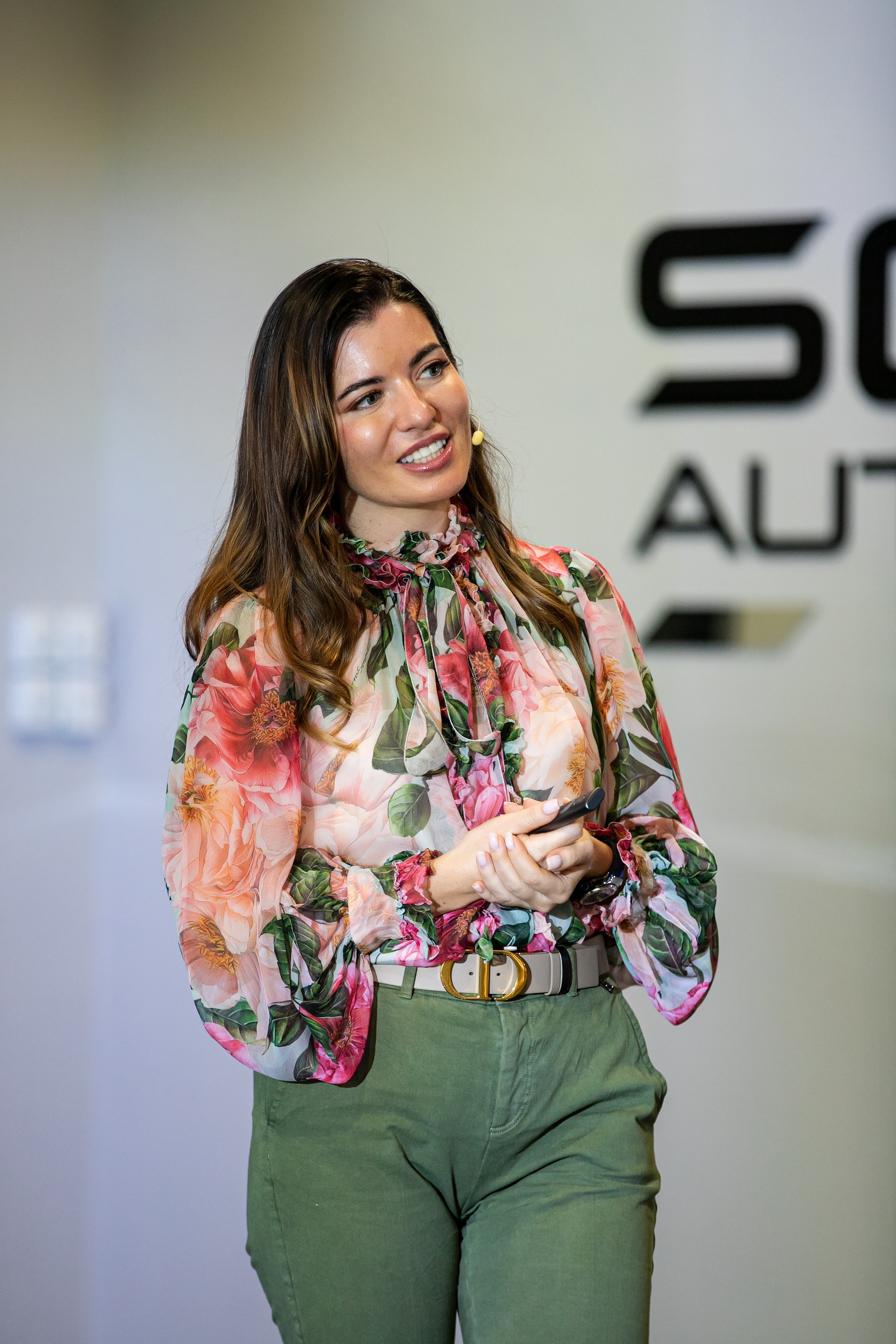 Italian Weekend Pioneer. Репортажный и fashion фотограф в Москве Сергей Бардин