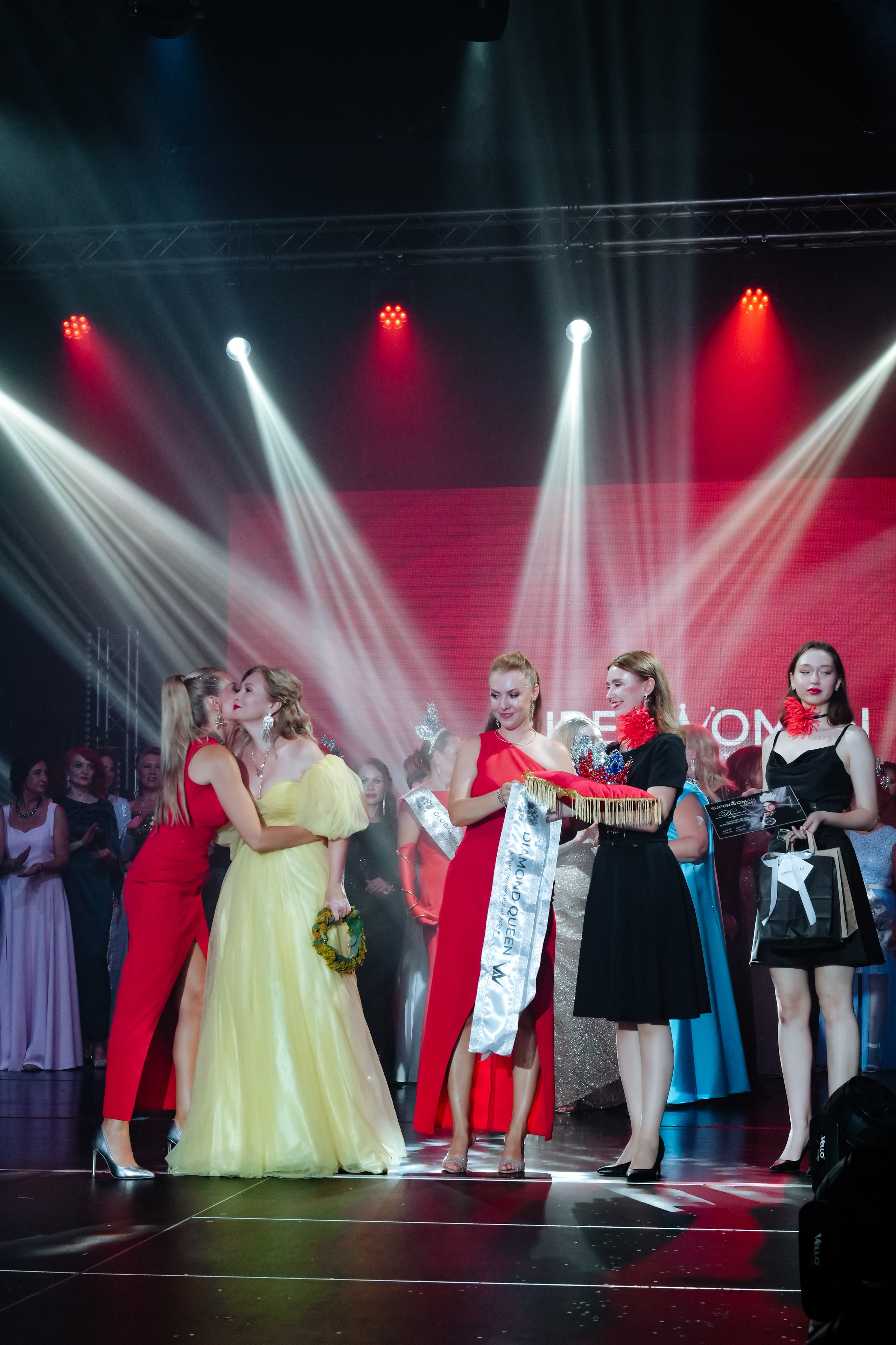 Финал SUPERWOMAN Russia 2.0. Портретный фотограф в Санкт-Петербурге Дмитриева Наталия