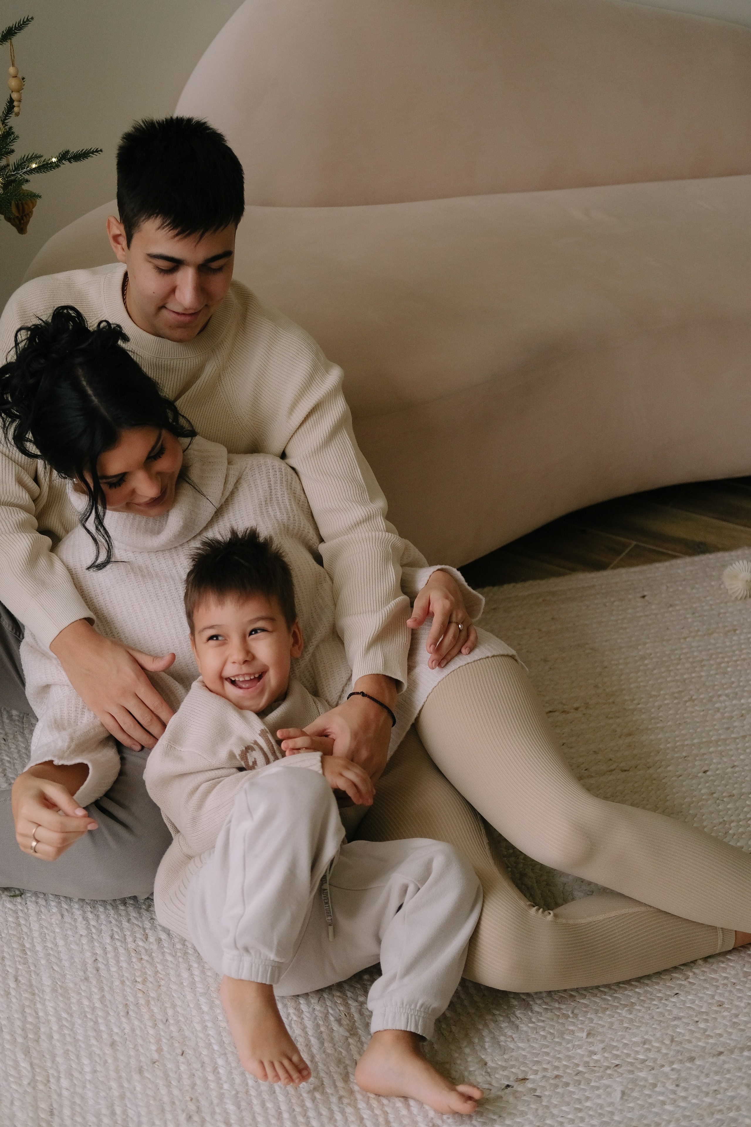 Семья Сенатос. Главная