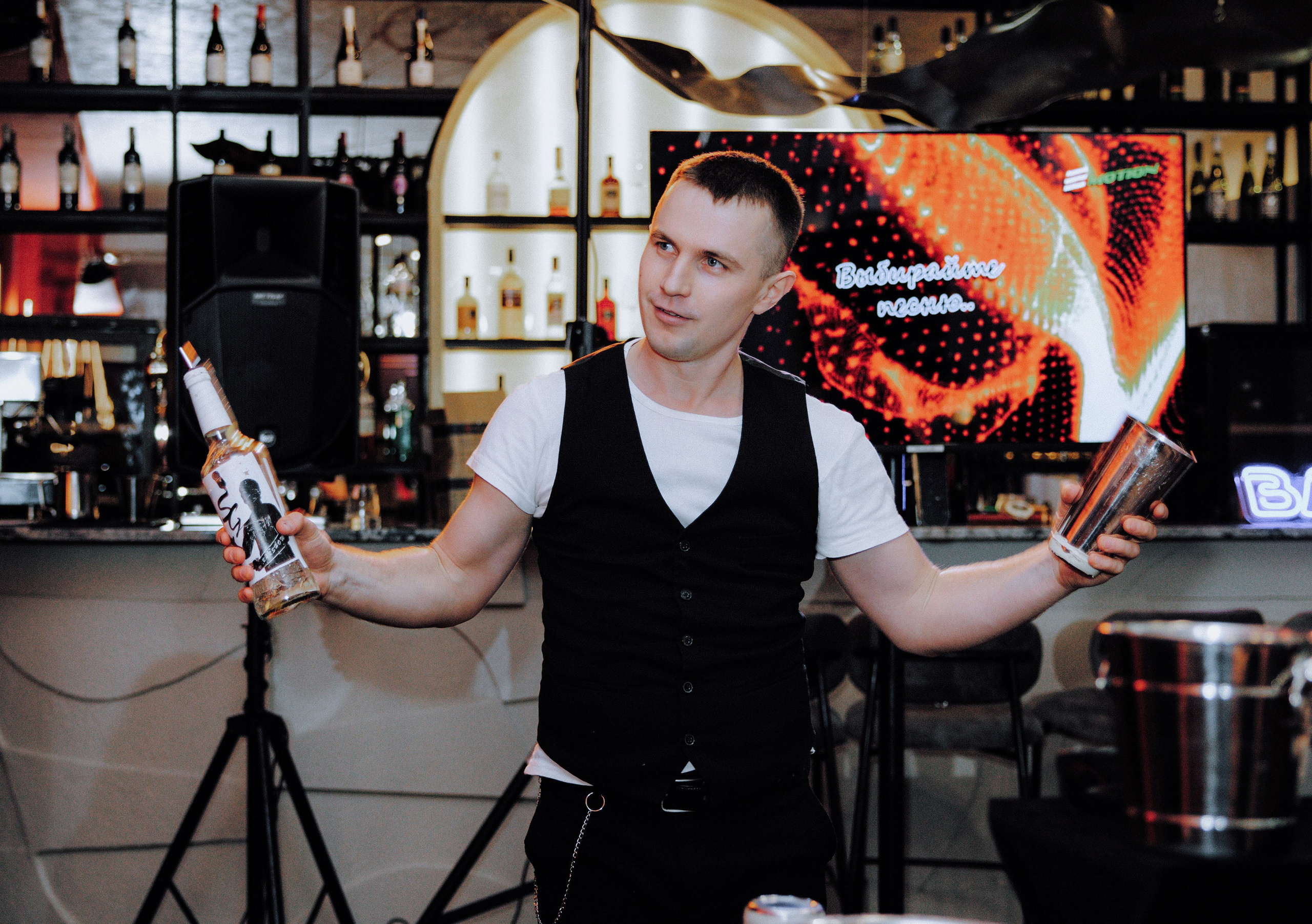 День предпринимателя. АНДРЕЙ ШИРКАЛИН РЕПОРТАЖНЫЙ ФОТОГРАФ МОСКВА НА КОРПОРАТИВ, ДЕНЬ РОЖДЕНИЯ, БАНКЕТ, КОНФЕРЕНЦИЮ, ТИМБИЛДИНГ