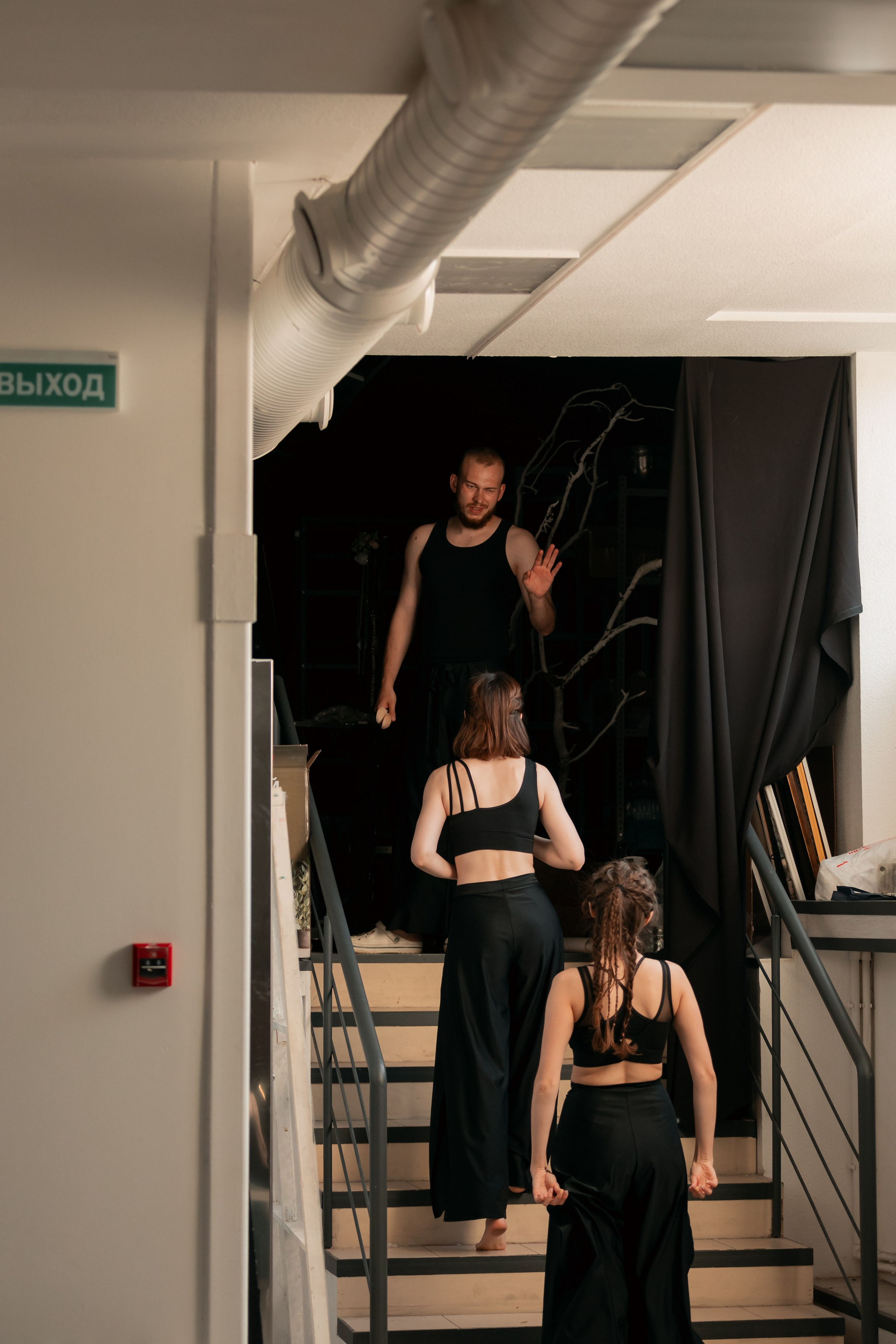 Театр «Человек в кубе». Закулисье. Фотограф в Ростов-на-Дону Виктория Савчук