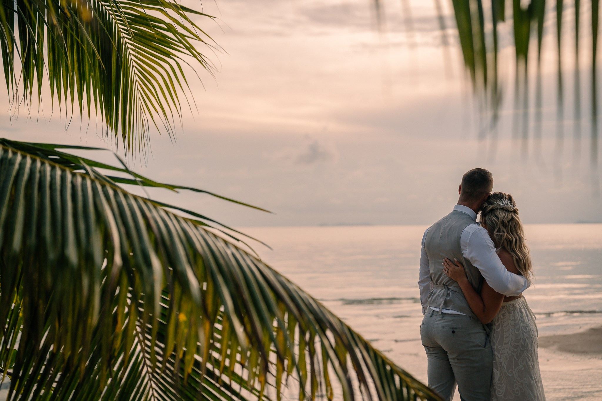 Andrew and Ashley 15.04.2025. Mariage à Koh Samui, en Thaïlande. Whatsapp: +66 94 3 650 301
