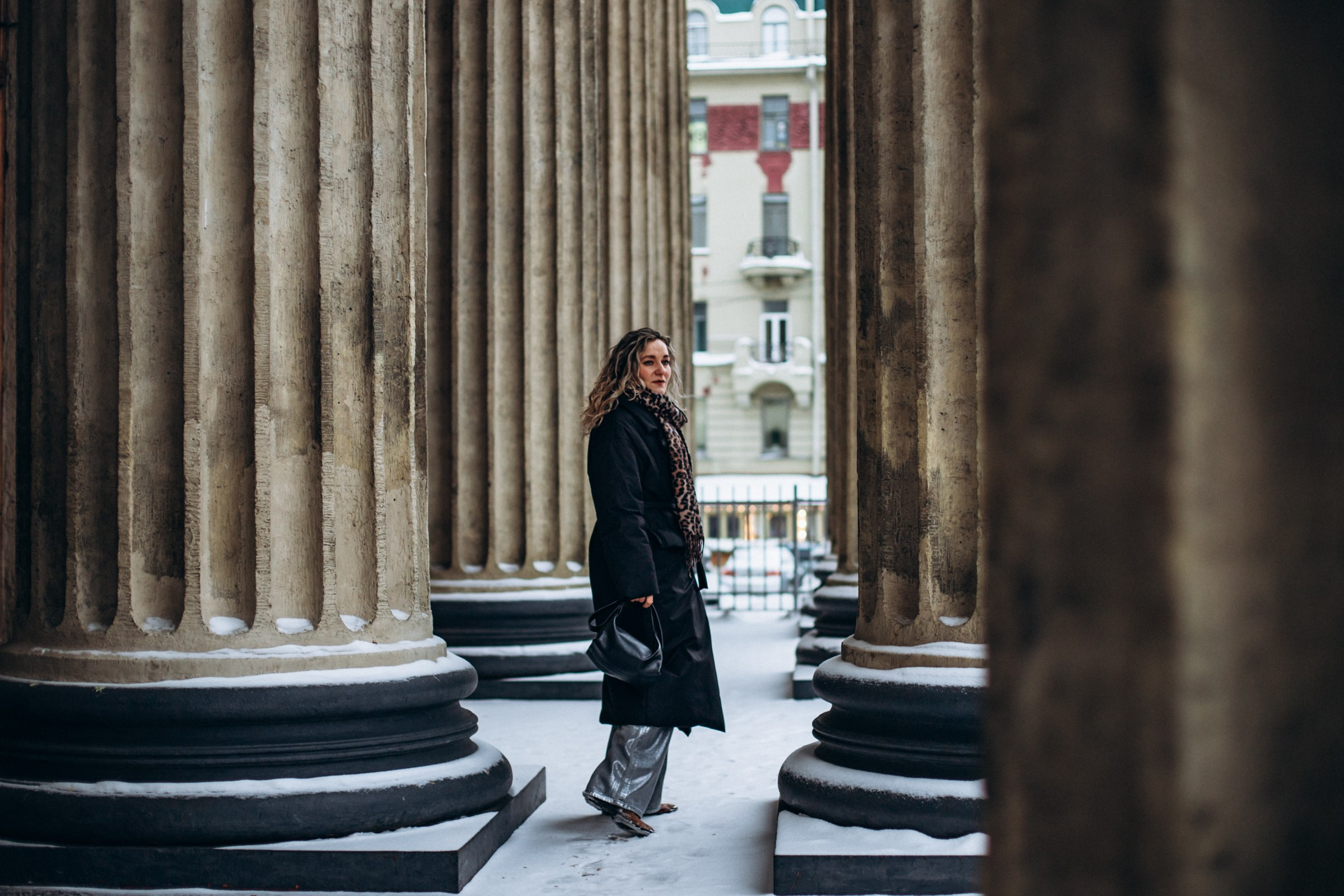 Юлия в декабре. Фотопрогулка в Петербурге. Индивидуальный и семейный фотограф в Санкт-Петербурге
