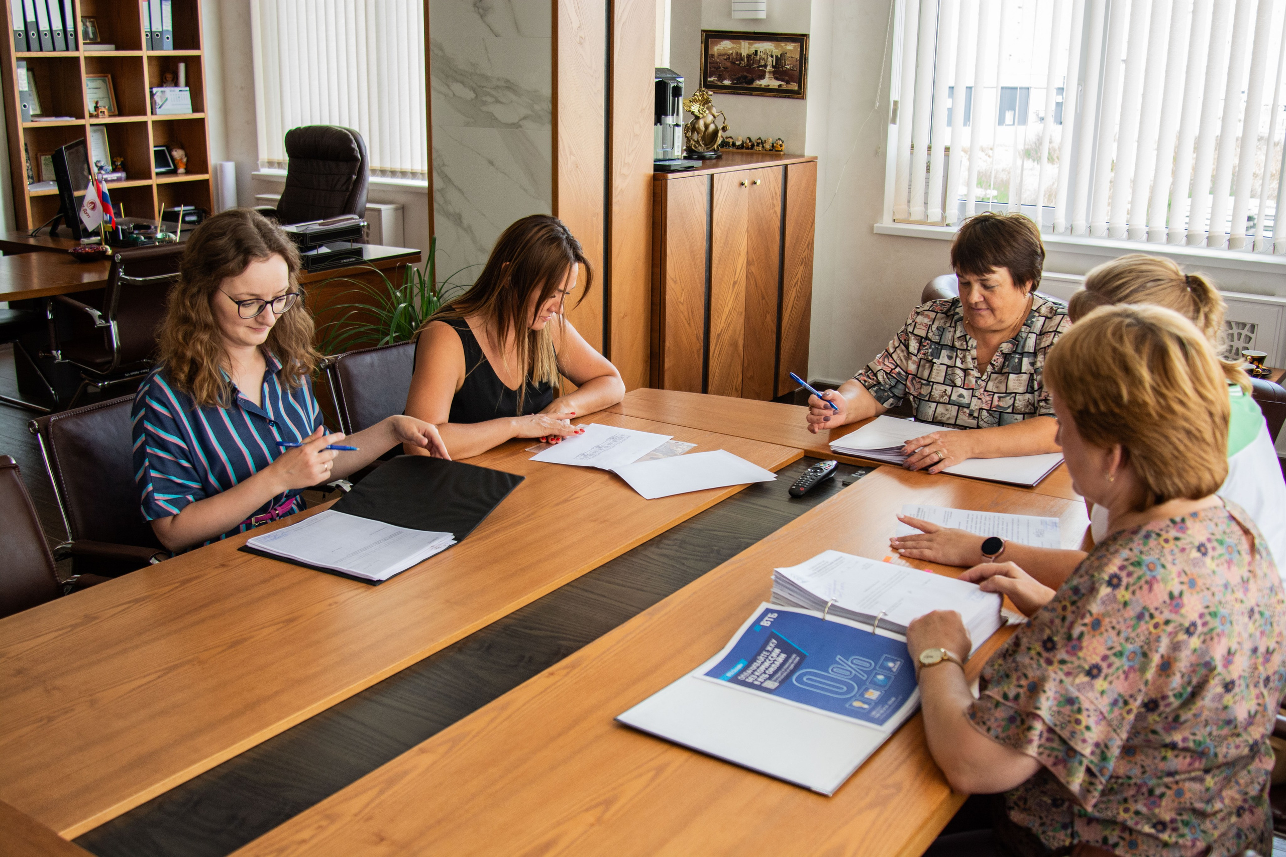 Съемка района Новопатрушево. Фотографы в Тюмени Андрей и Лидия Войвод