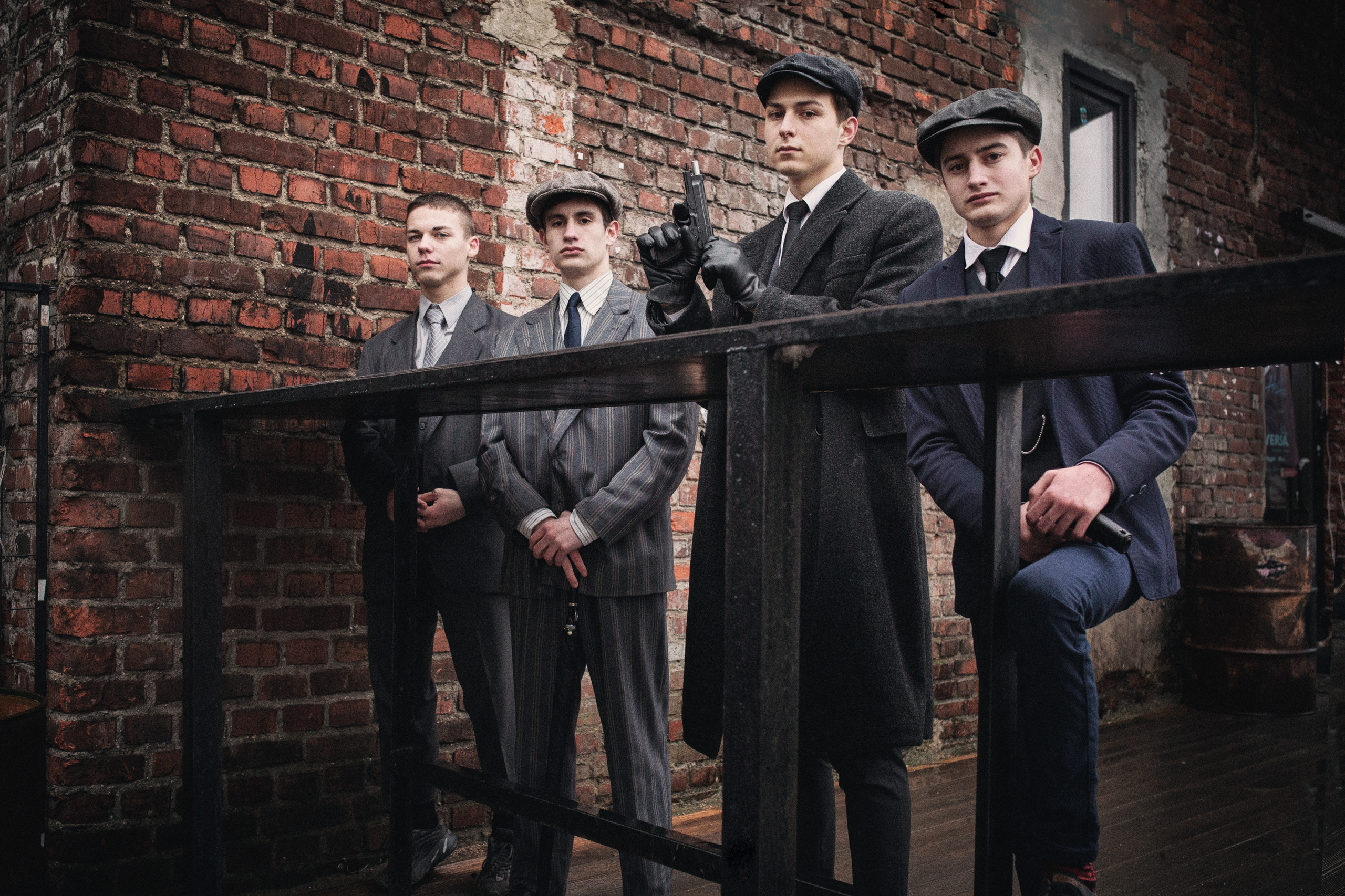 Острые козыкьки. Жанна Бакунович, ваш профессиональный фотограф в Минске