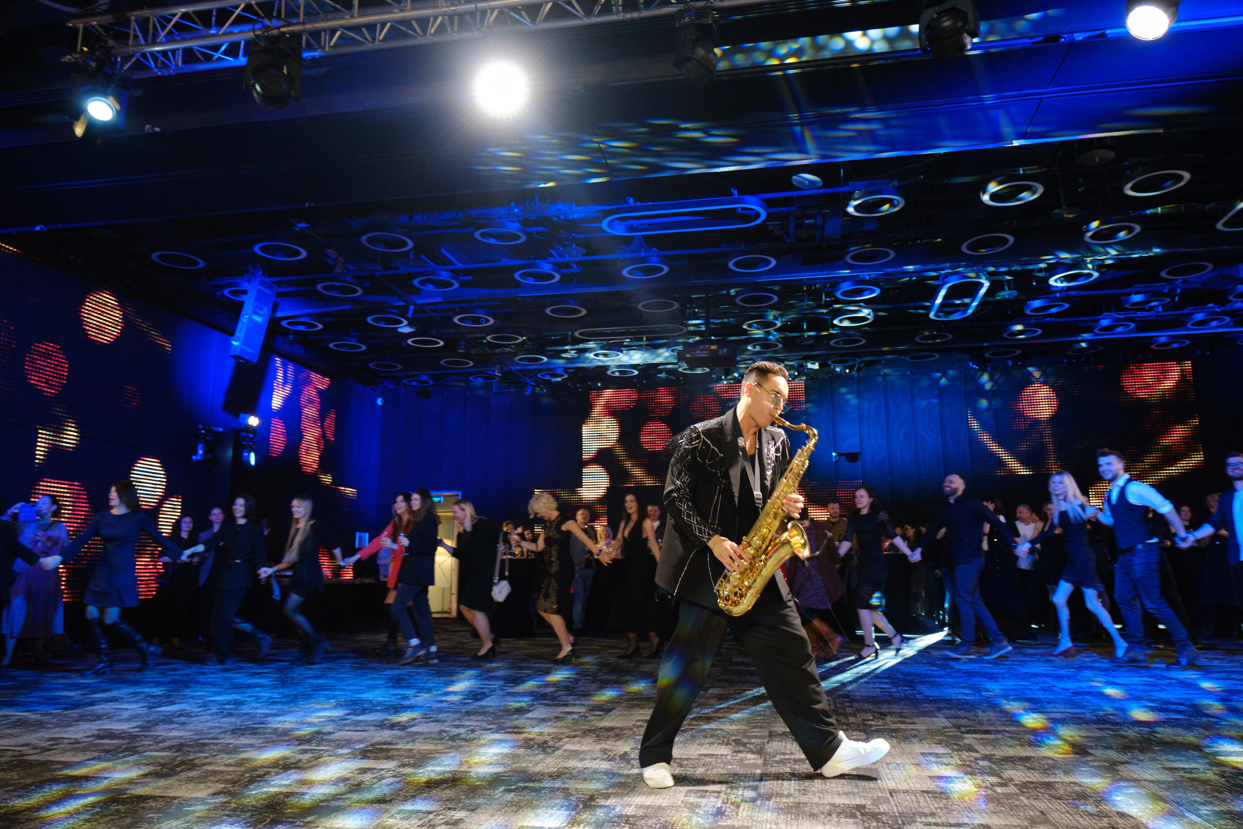 Новогодний корпоратив РБК + концерт Дискотека авария. Профессиональный фотограф в Москве Павел Жданов