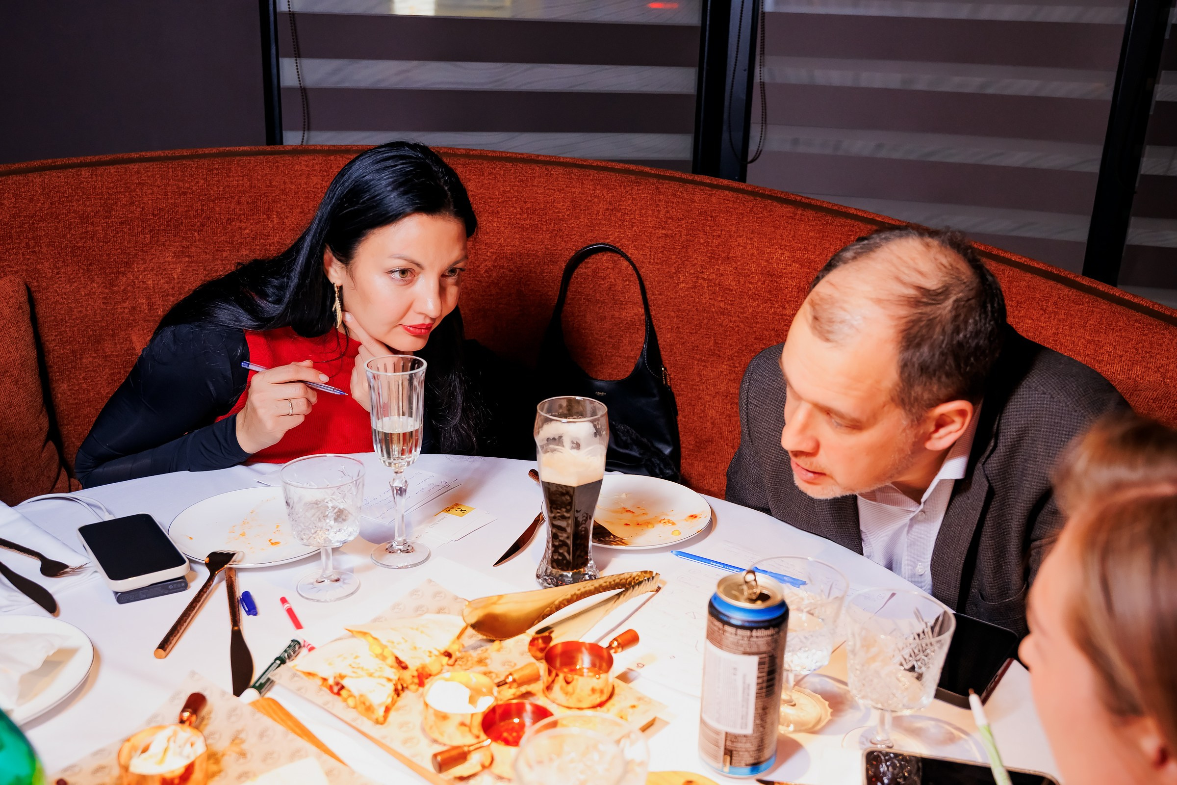Вокруг Света за 60 Секунд-Sunset Meat Restaurant. Репортажный фотограф в Алматы Каюпов Сержан