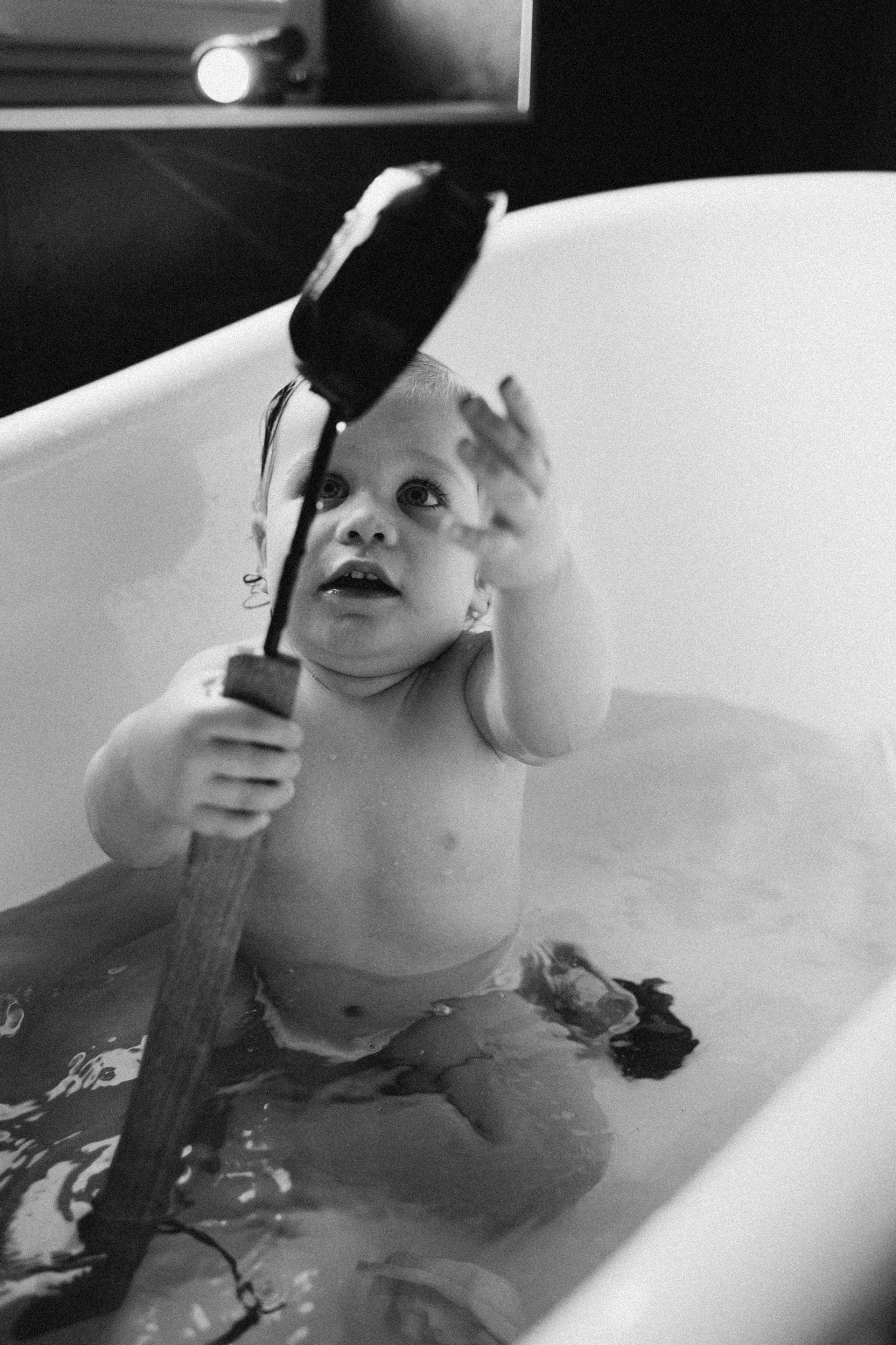 Купание в ванной. Фотограф Петрозаводск/СПБ