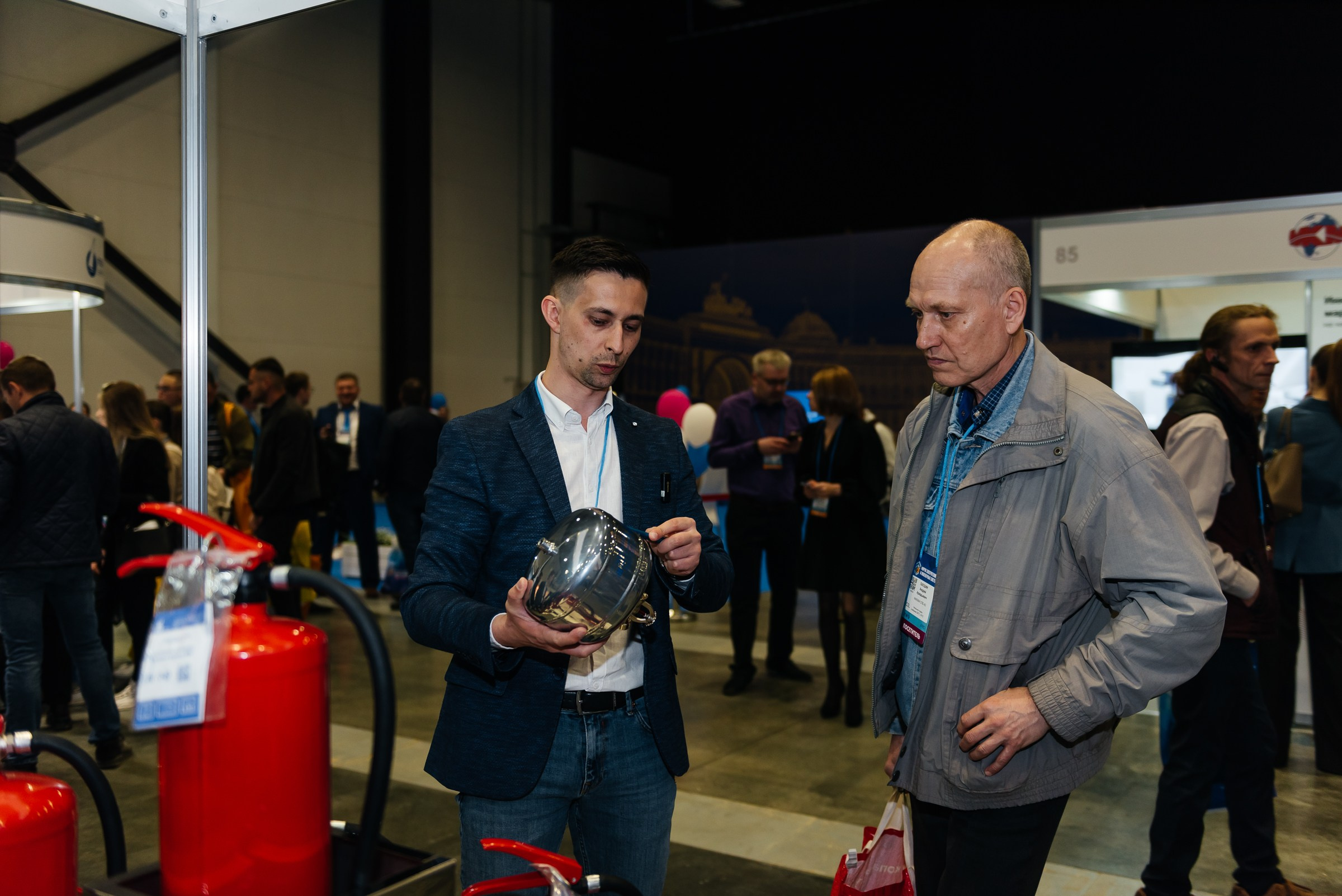 Репортажная съёмка на форуме ЭТМ. Свадебный фотограф в Санкт-Петербурге Венера Ахметова